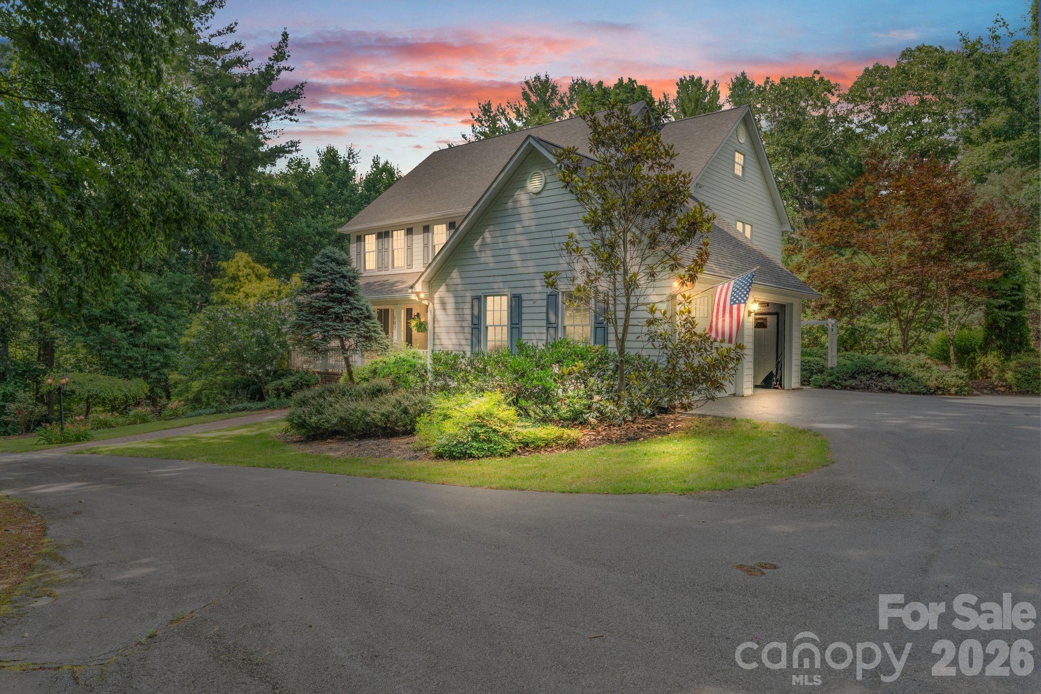 107 Windsong Extension — Fairview