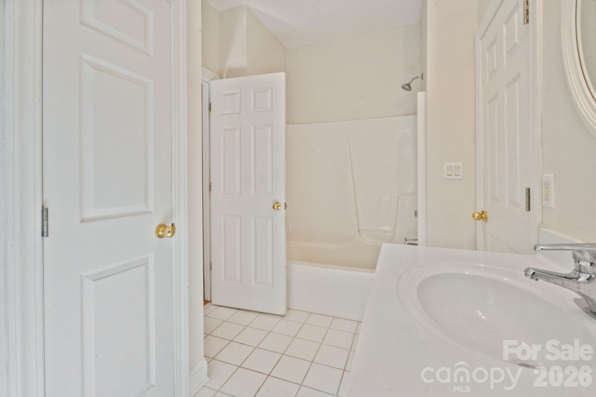 107 Windsong Extension — Fairview