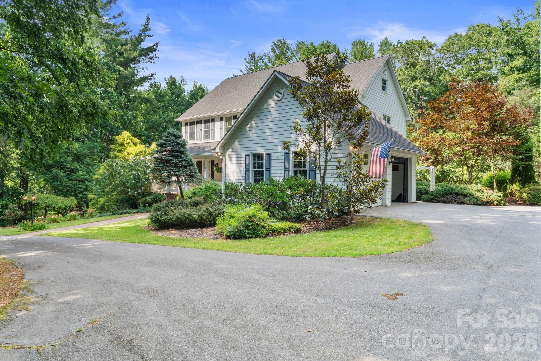 107 Windsong Extension — Fairview