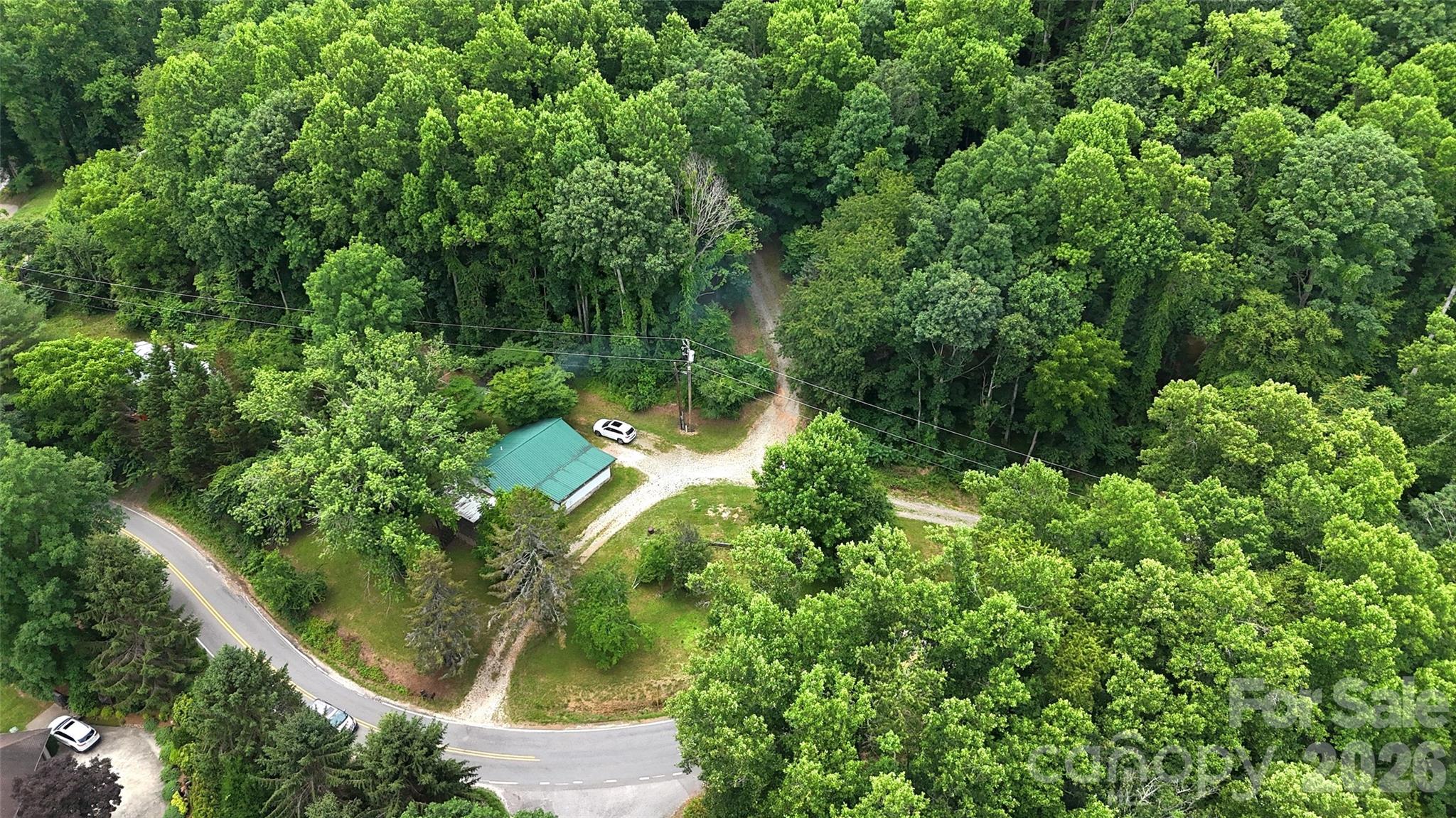 402 Sharon Road — Fairview