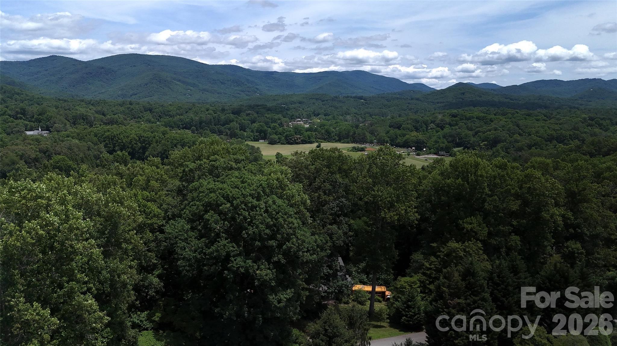 402 Sharon Road — Fairview