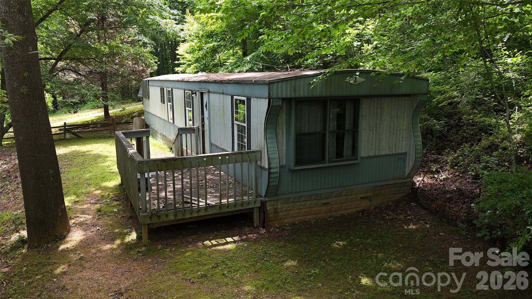 402 Sharon Road — Fairview