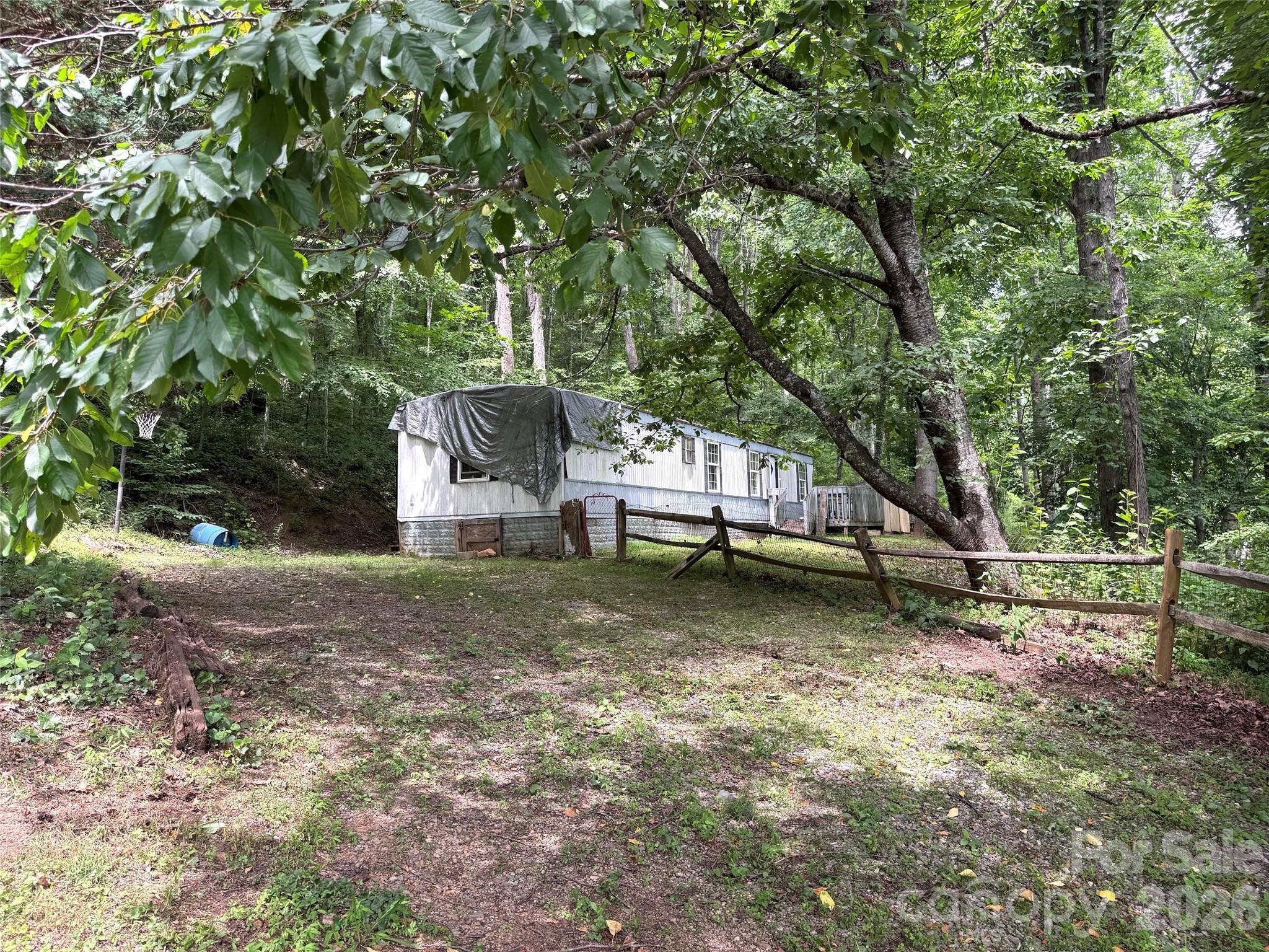 402 Sharon Road — Fairview