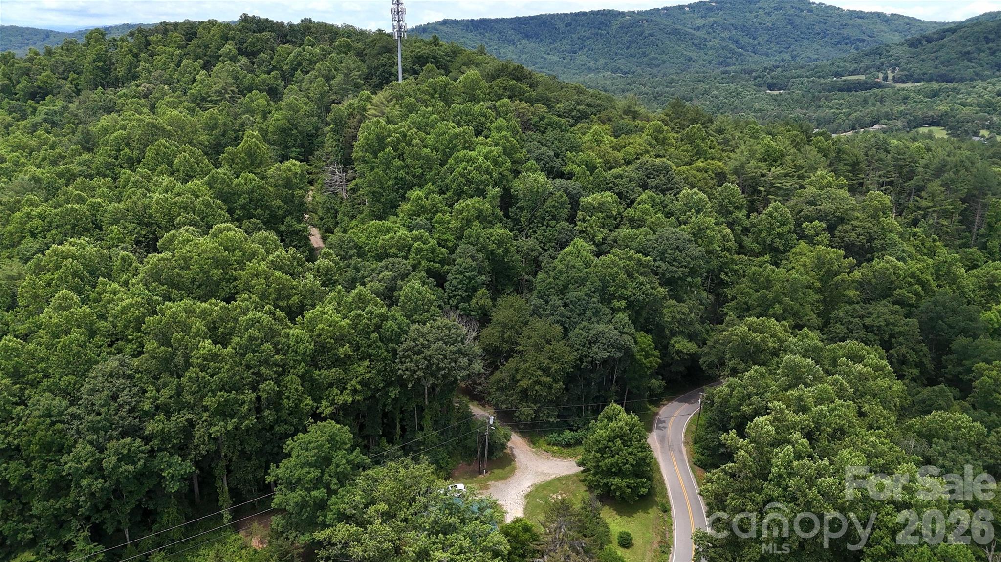 402 Sharon Road — Fairview