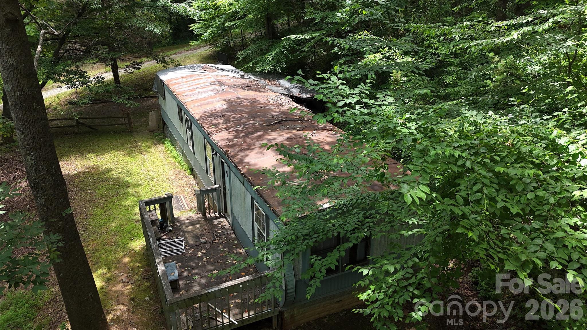 402 Sharon Road — Fairview