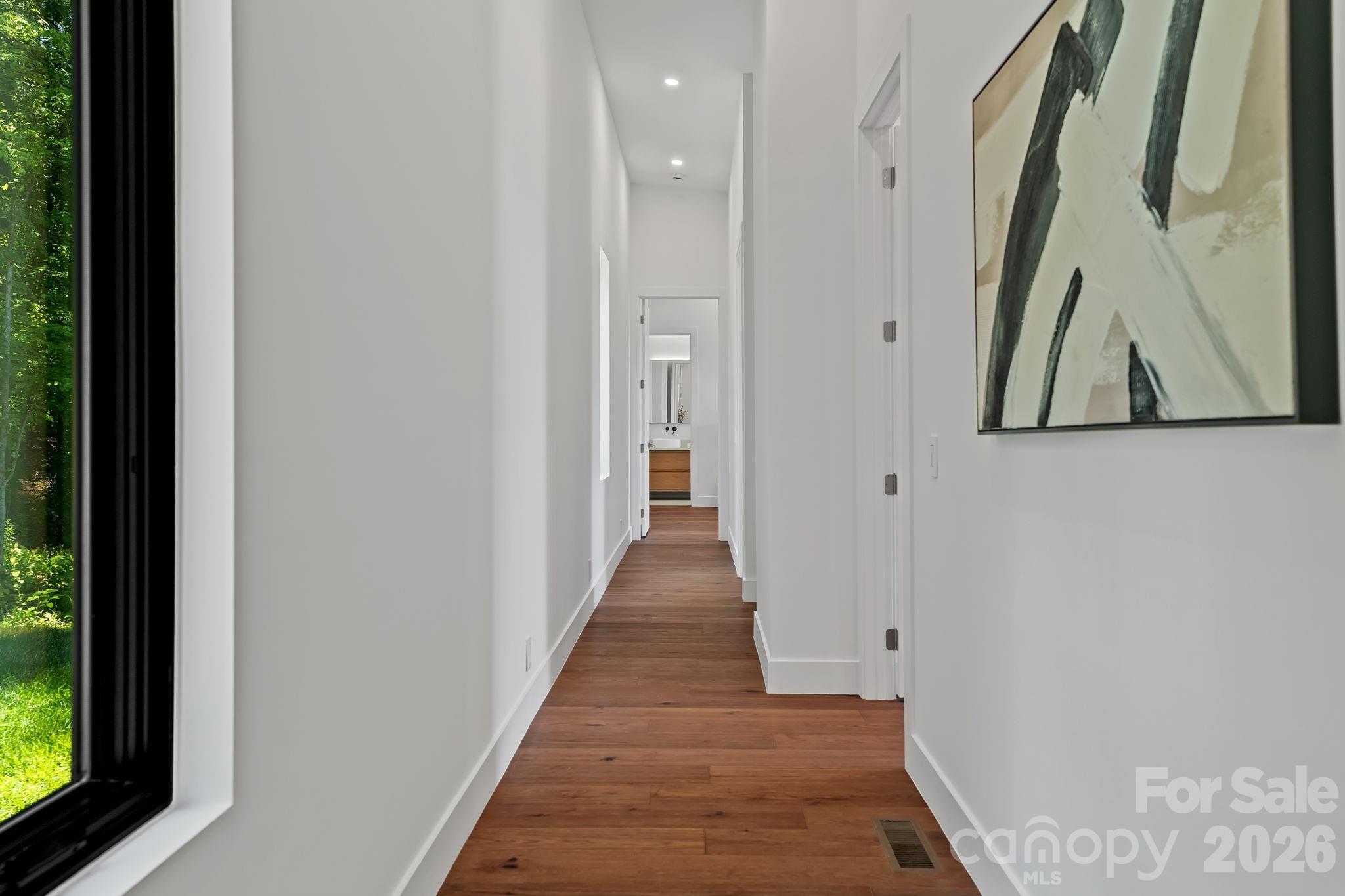 78 Manchester Way — Mills River