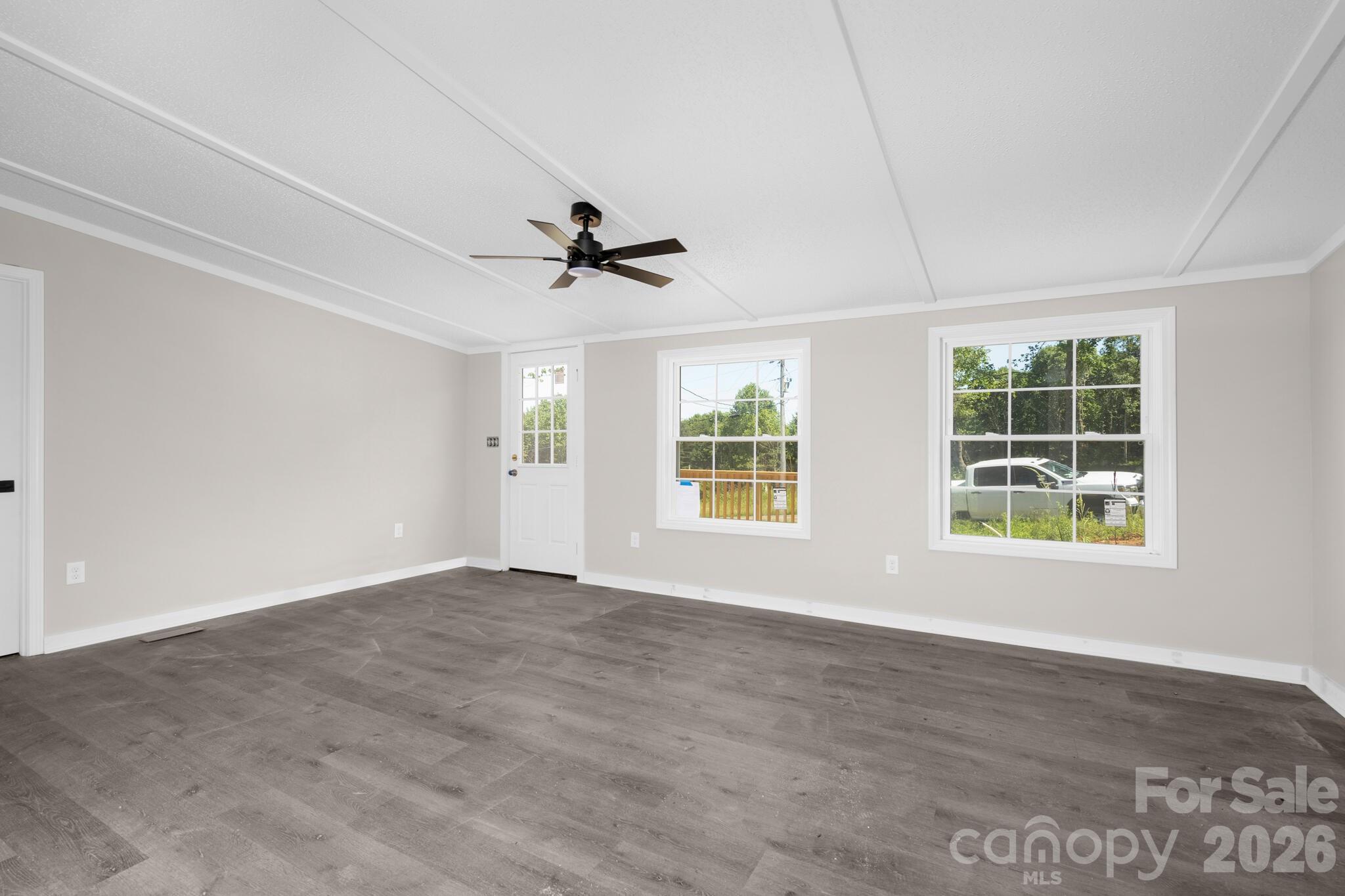 5358 Hope Road — Vale