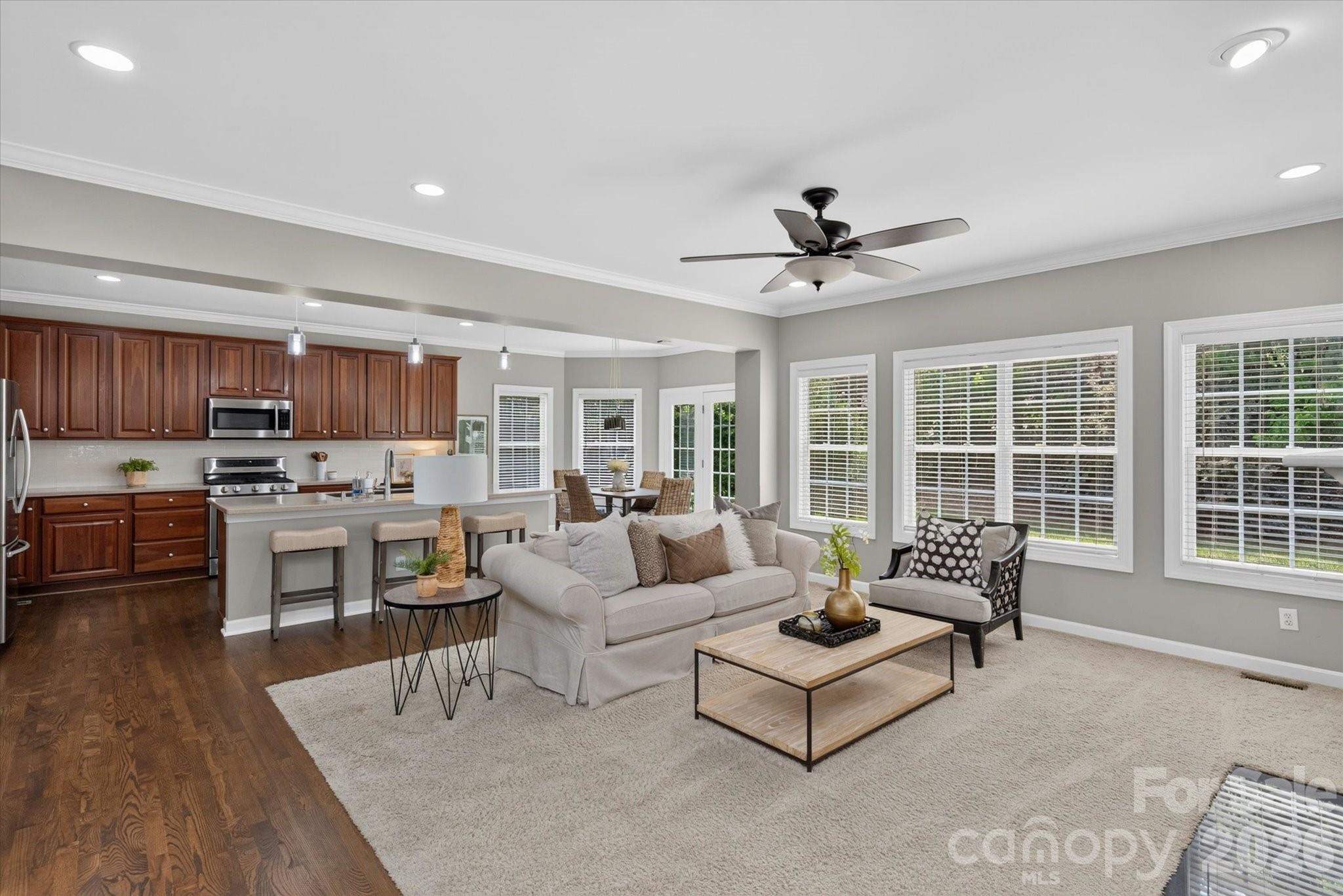 902 Lillieshall Road — Waxhaw