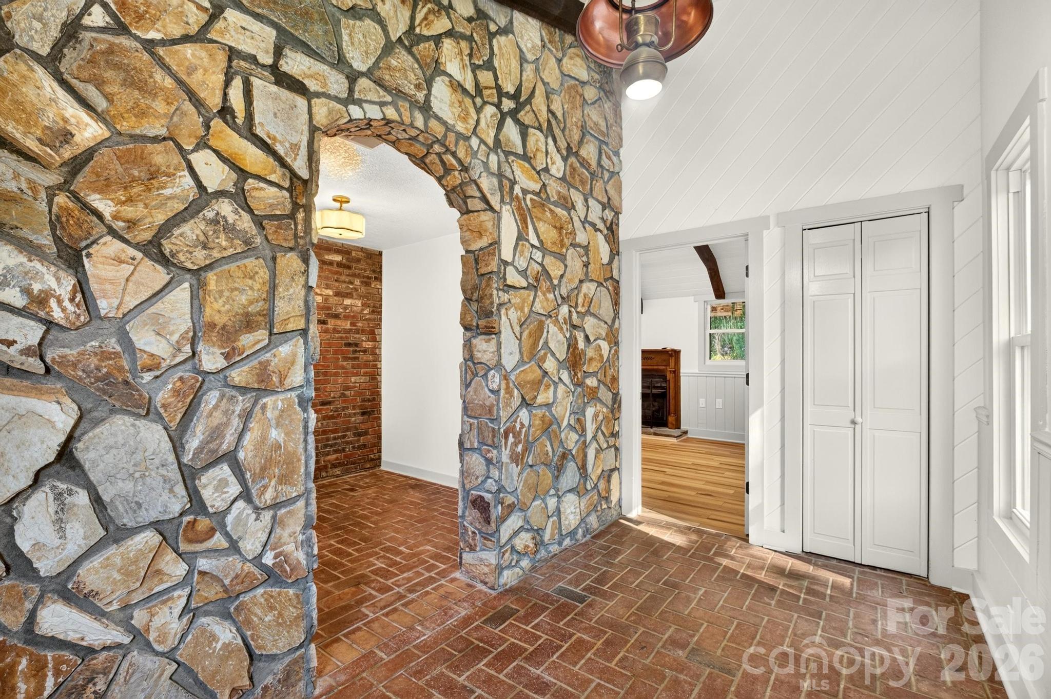 1415 McRary Creek Road — Lenoir
