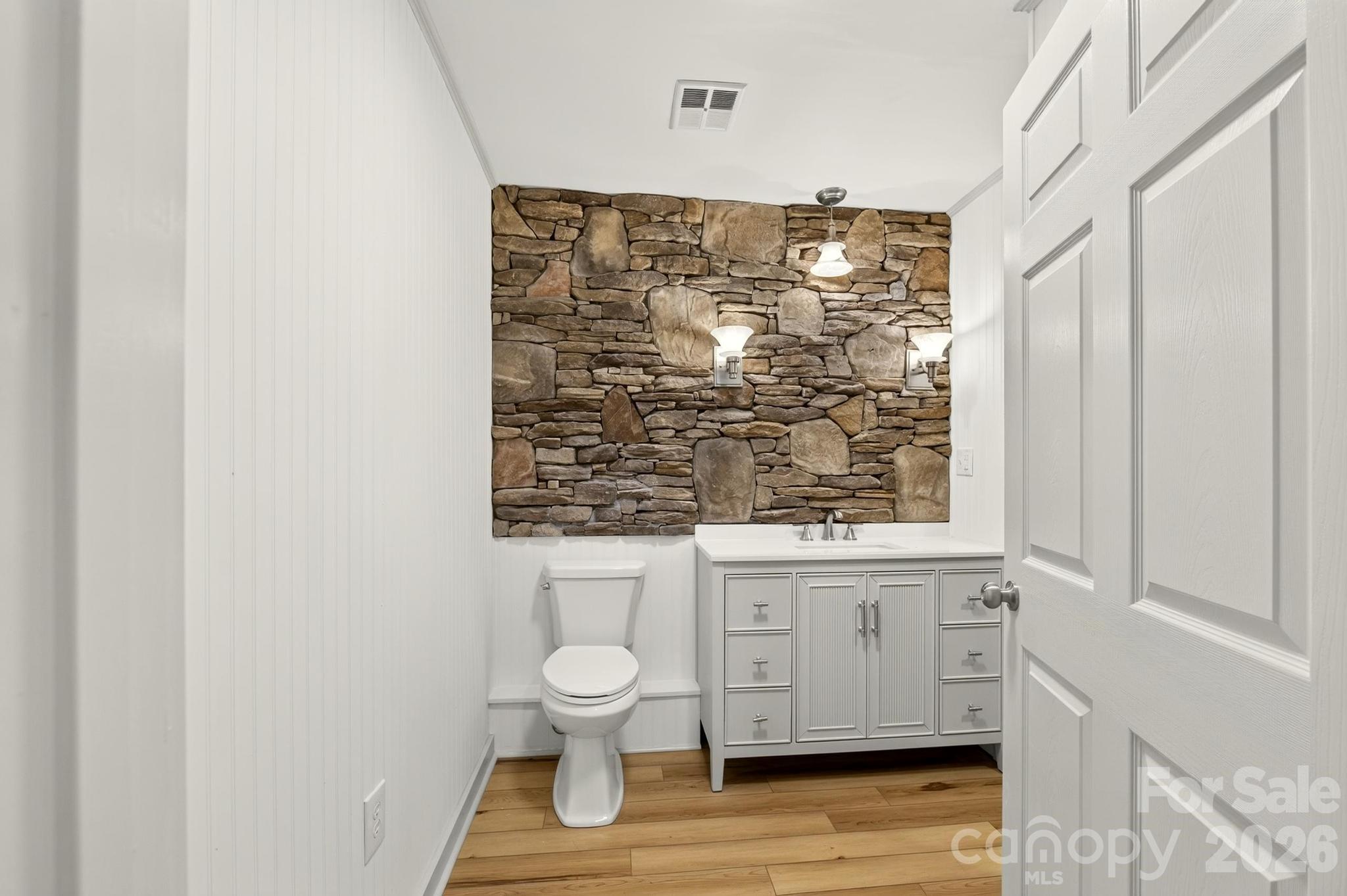 1415 McRary Creek Road — Lenoir