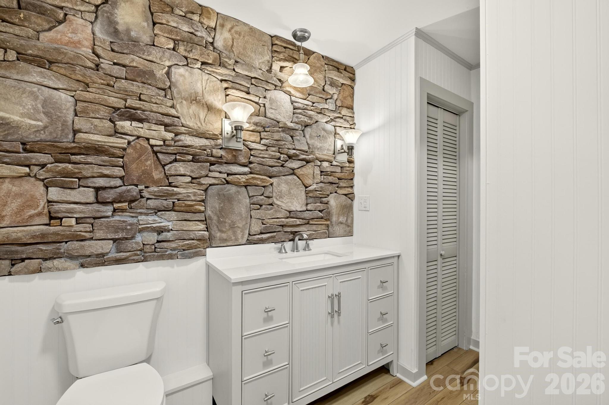 1415 McRary Creek Road — Lenoir