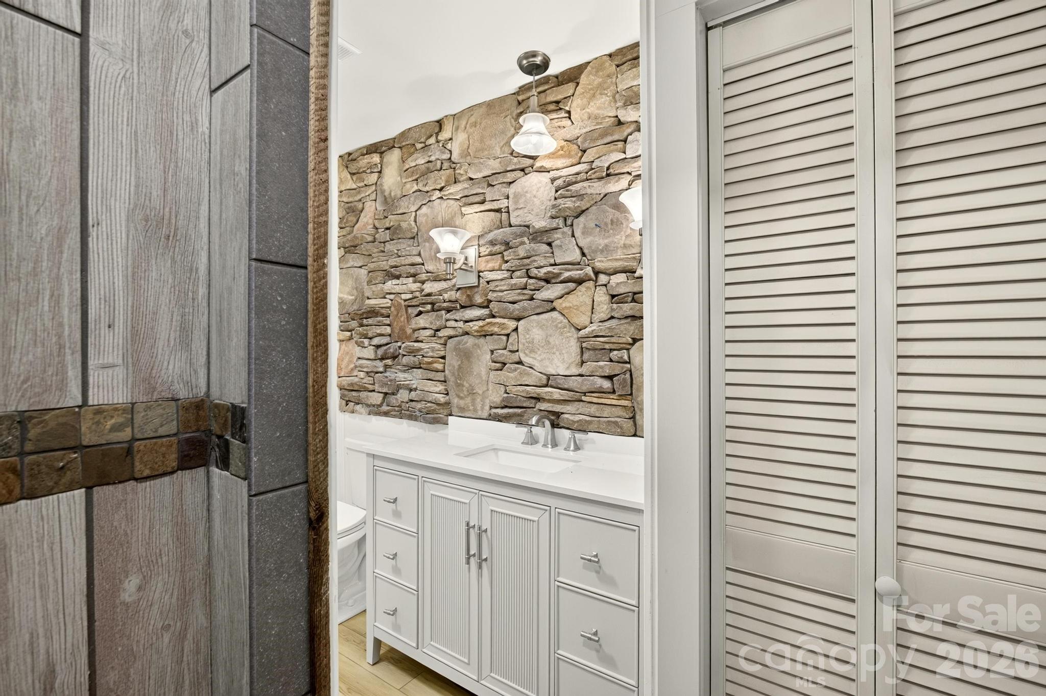 1415 McRary Creek Road — Lenoir