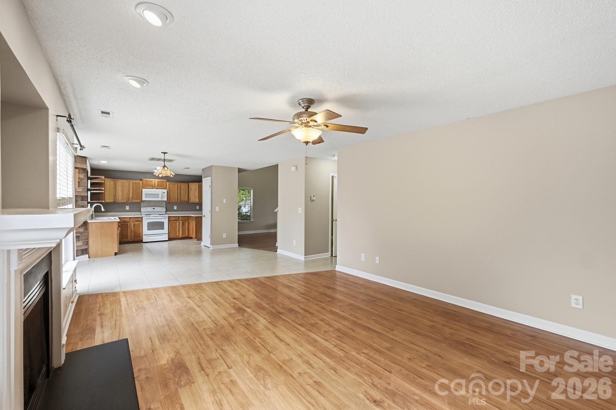 2720 Round Hill Road — Rock Hill