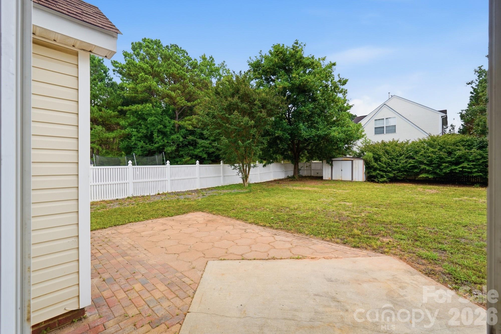 2720 Round Hill Road — Rock Hill