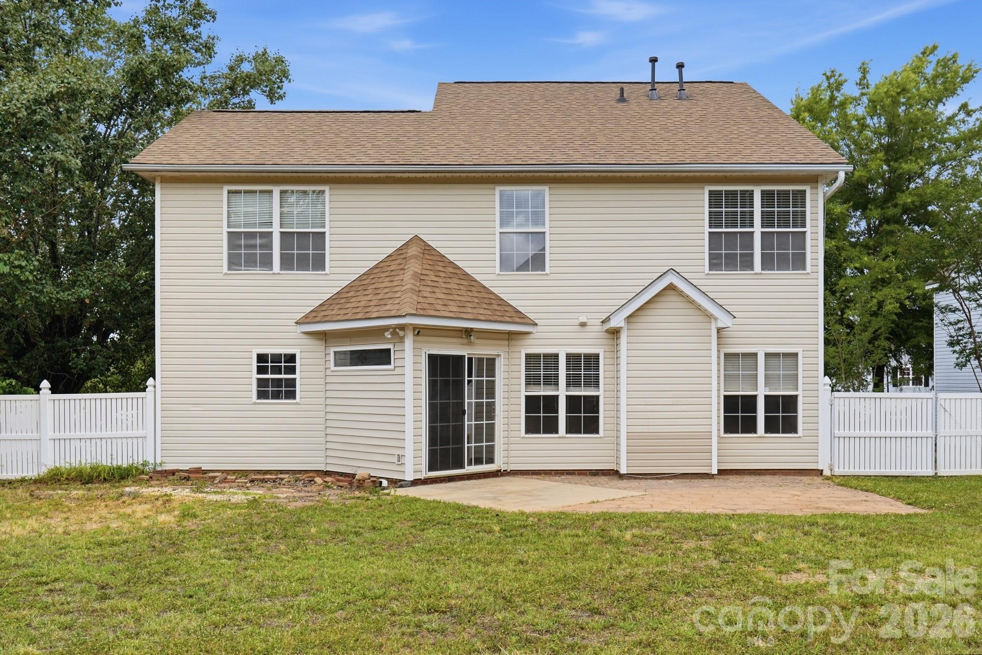 2720 Round Hill Road — Rock Hill