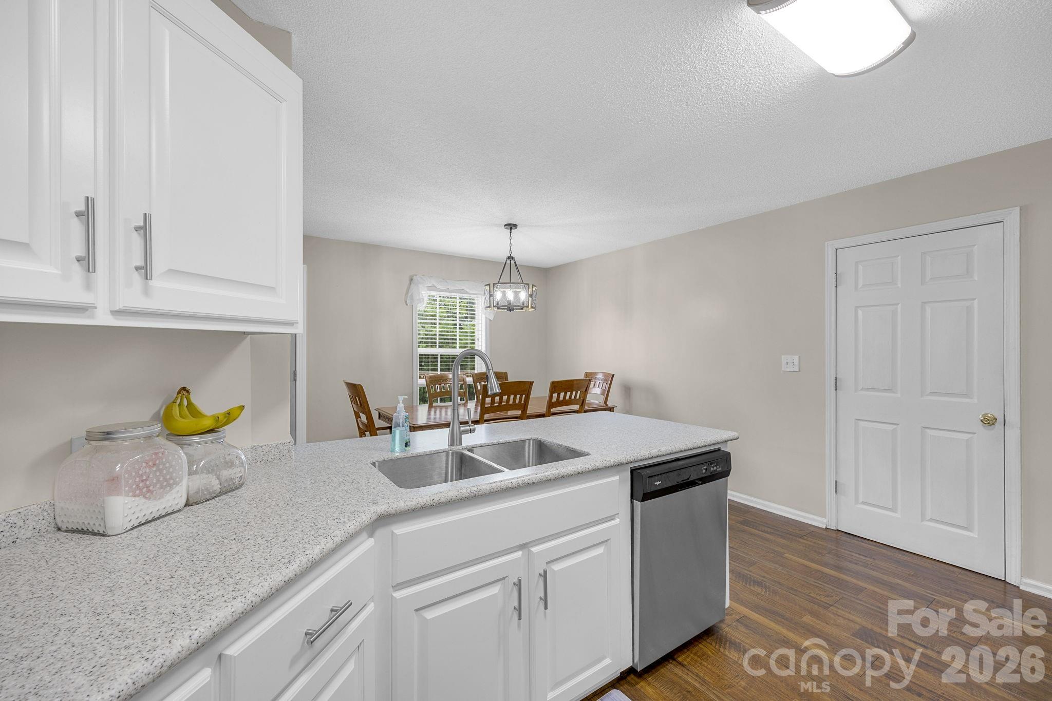 217 Lakewood Drive — Pickens