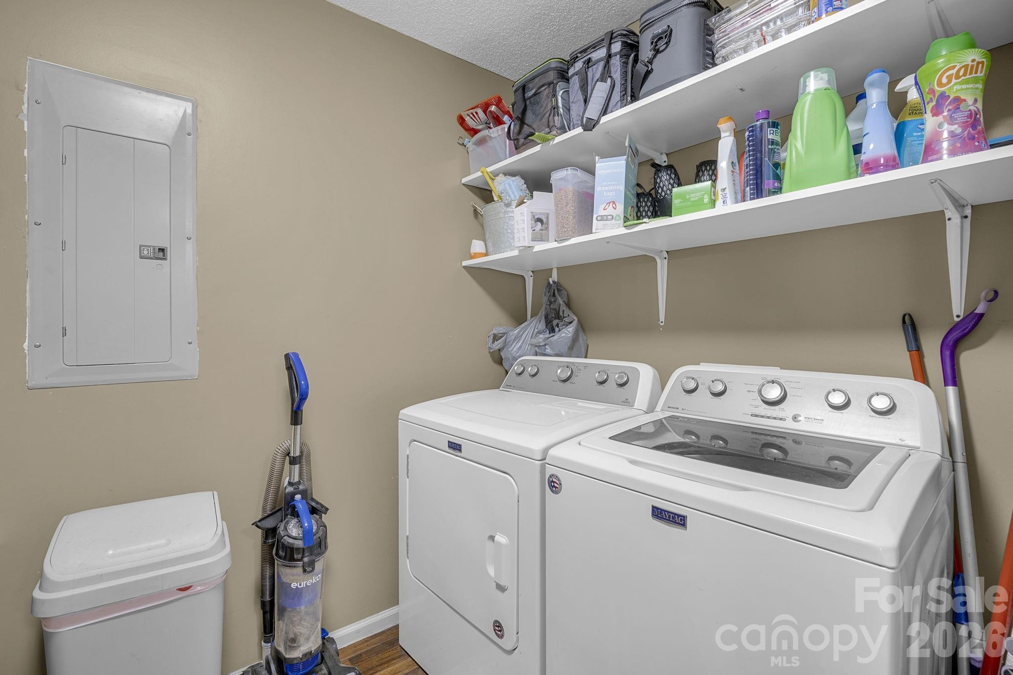 217 Lakewood Drive — Pickens