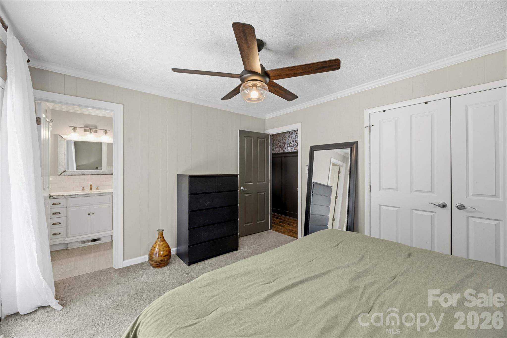 4022 Lynn Circle — Shelby