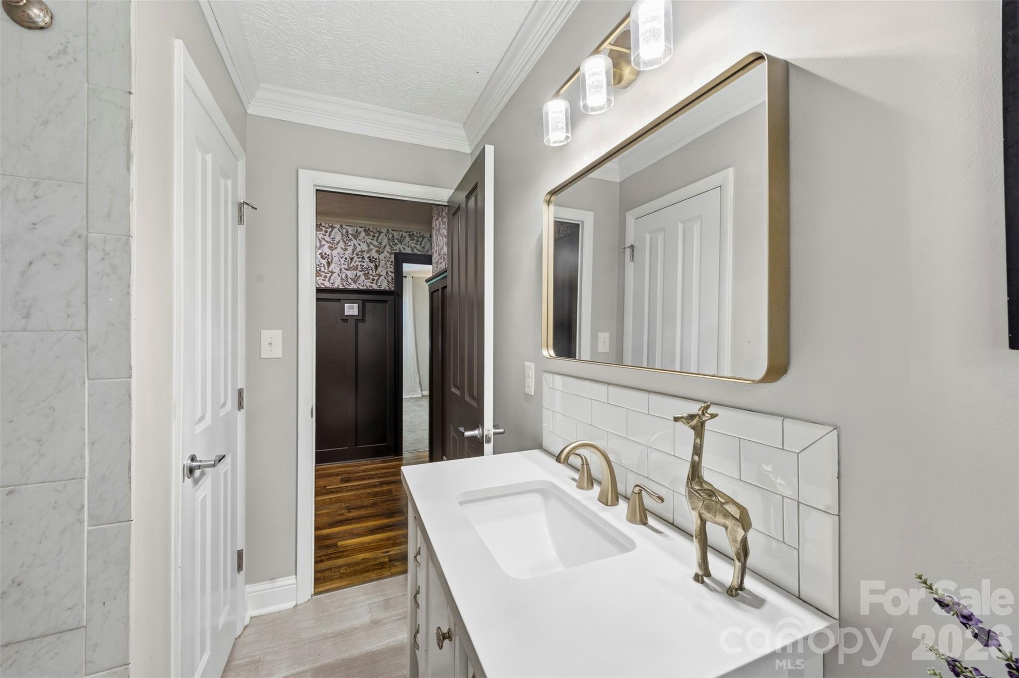 4022 Lynn Circle — Shelby