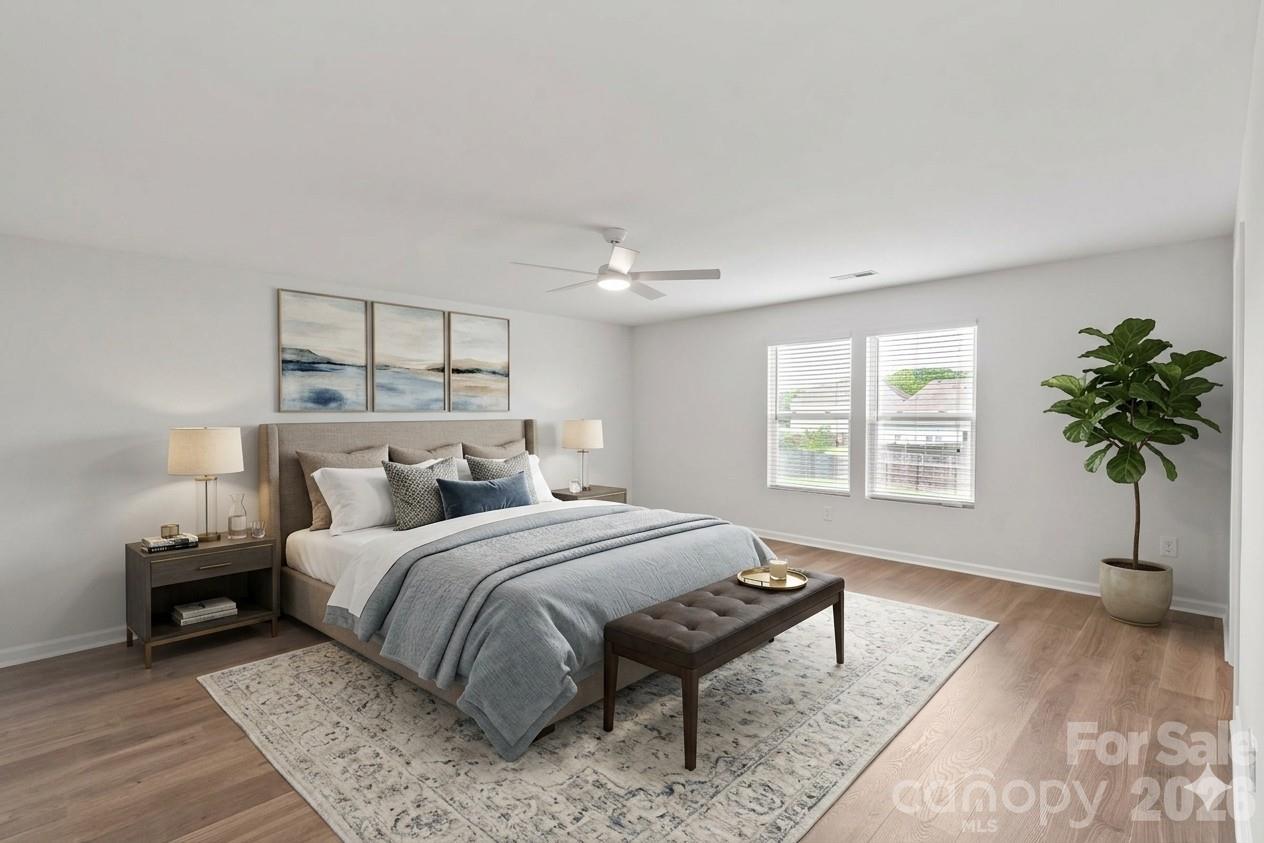 12932 Silvaire Farm Road — Charlotte