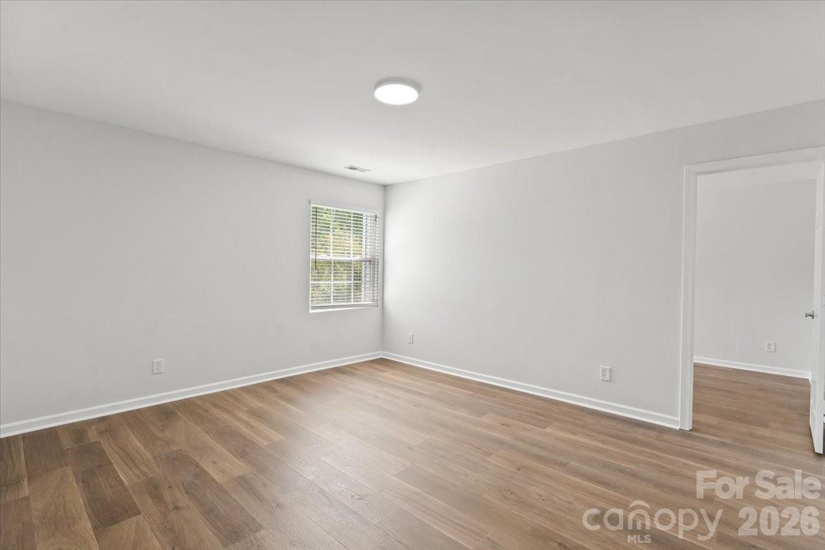 12932 Silvaire Farm Road — Charlotte