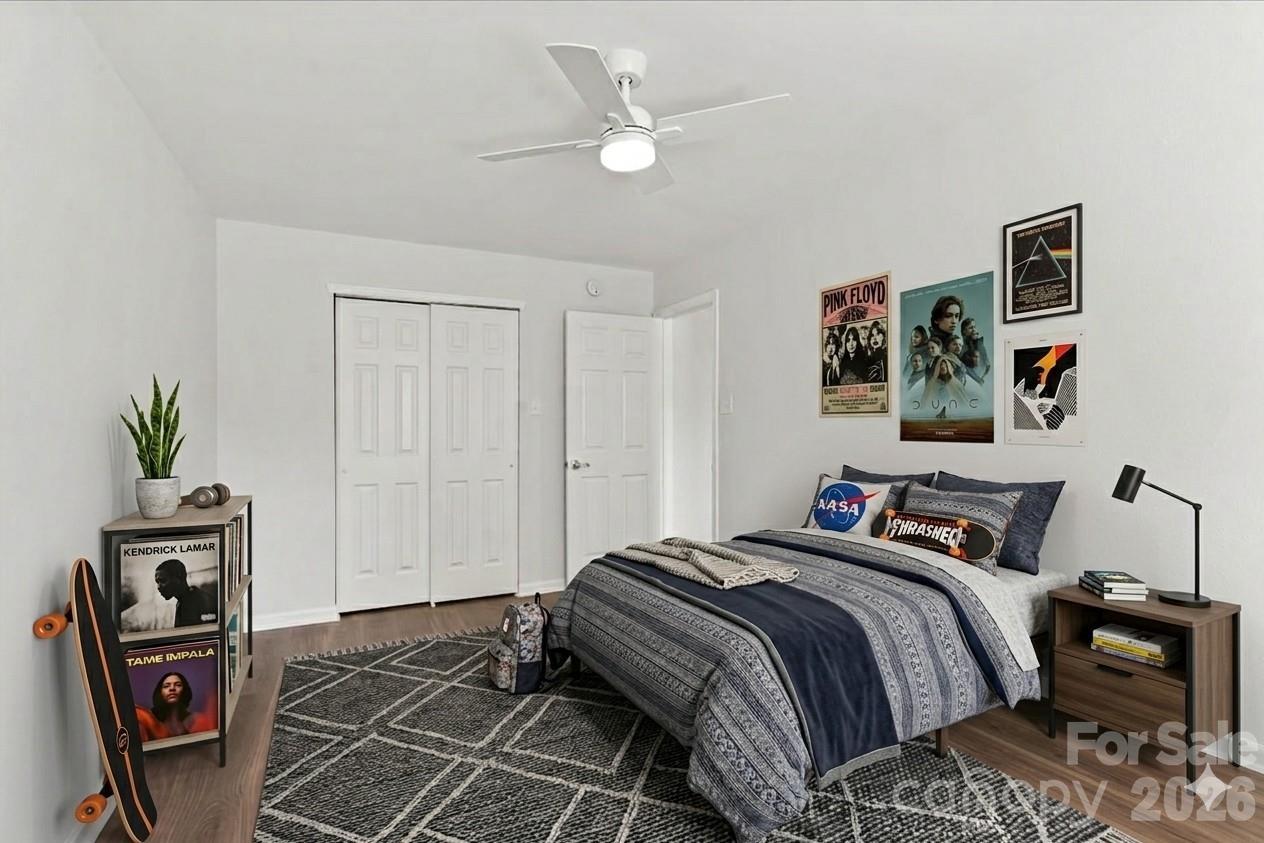 12932 Silvaire Farm Road — Charlotte