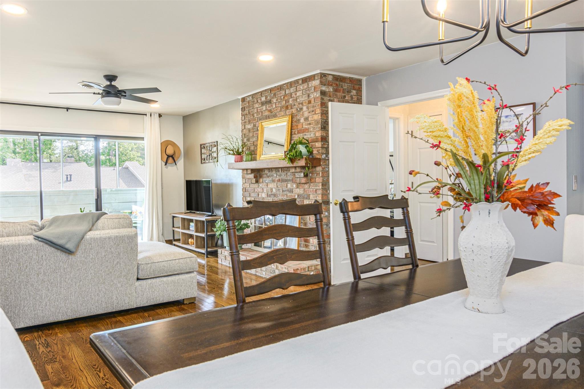461 Britton Creek Drive — Hendersonville