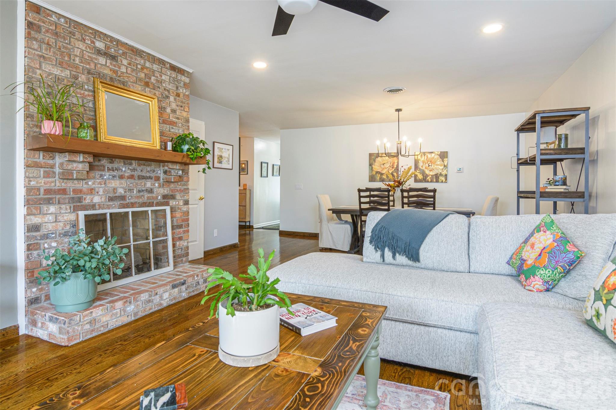 461 Britton Creek Drive — Hendersonville