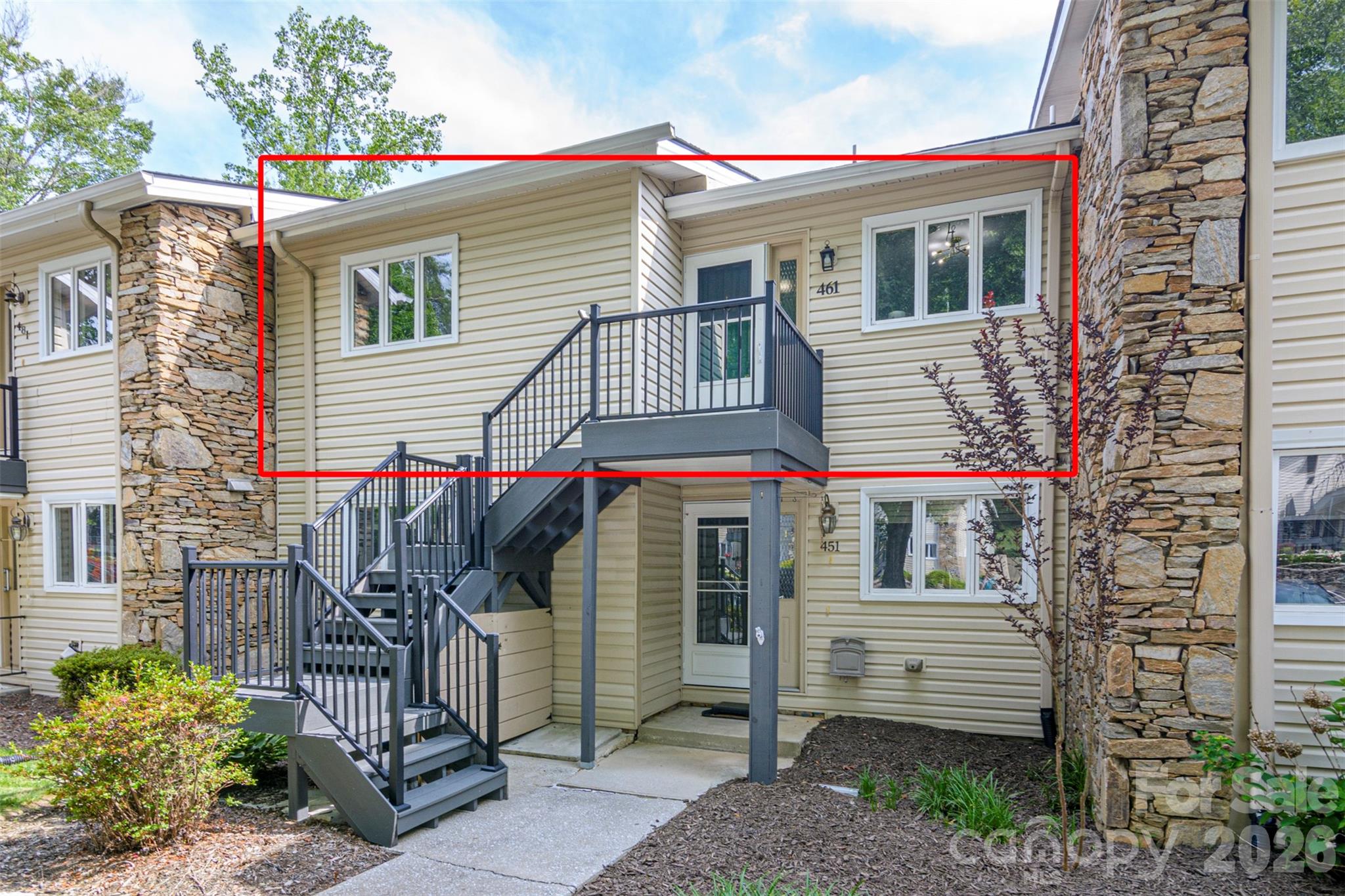 461 Britton Creek Drive — Hendersonville