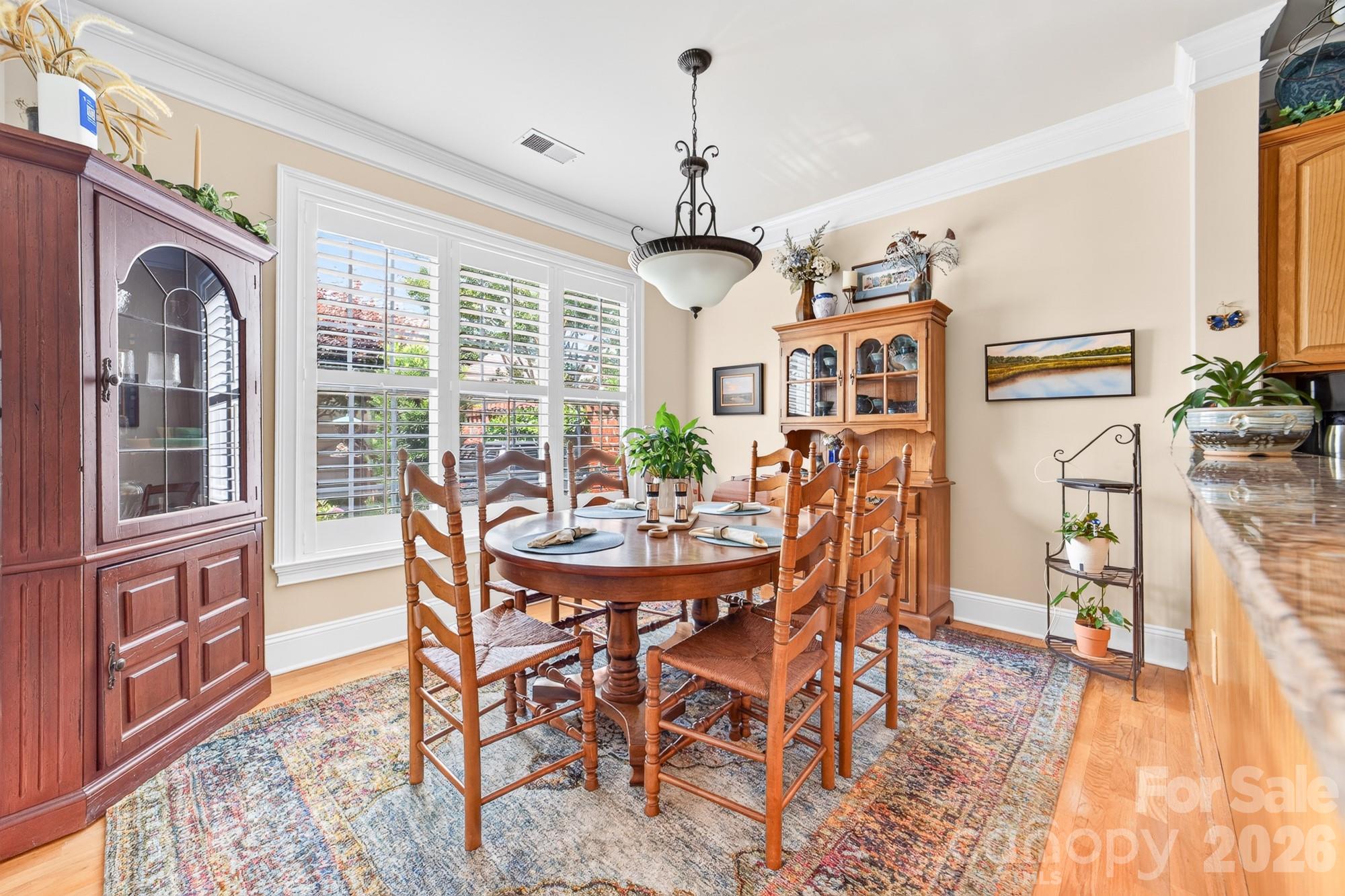 121 Mcleod Avenue — Belmont