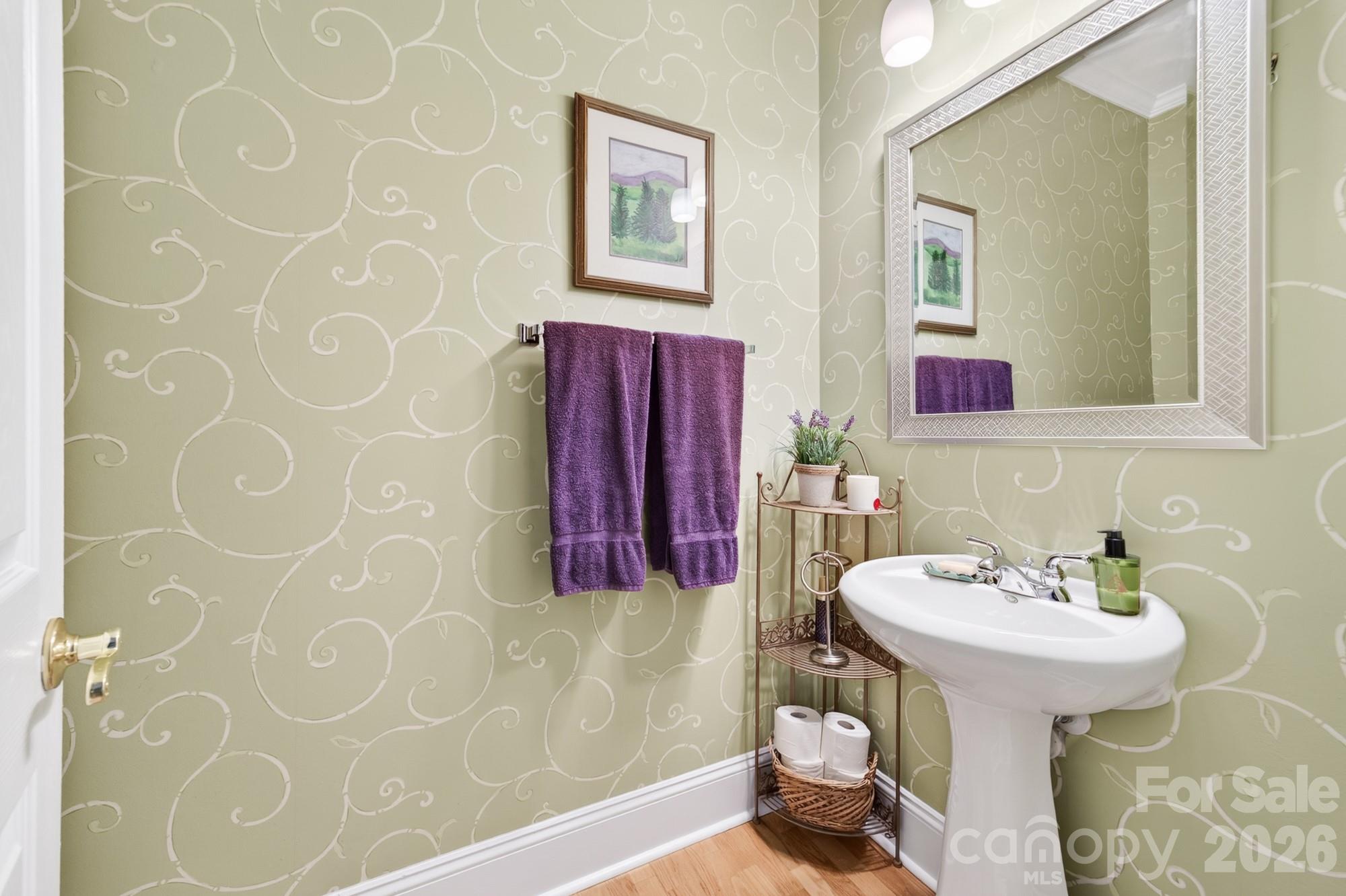 121 Mcleod Avenue — Belmont