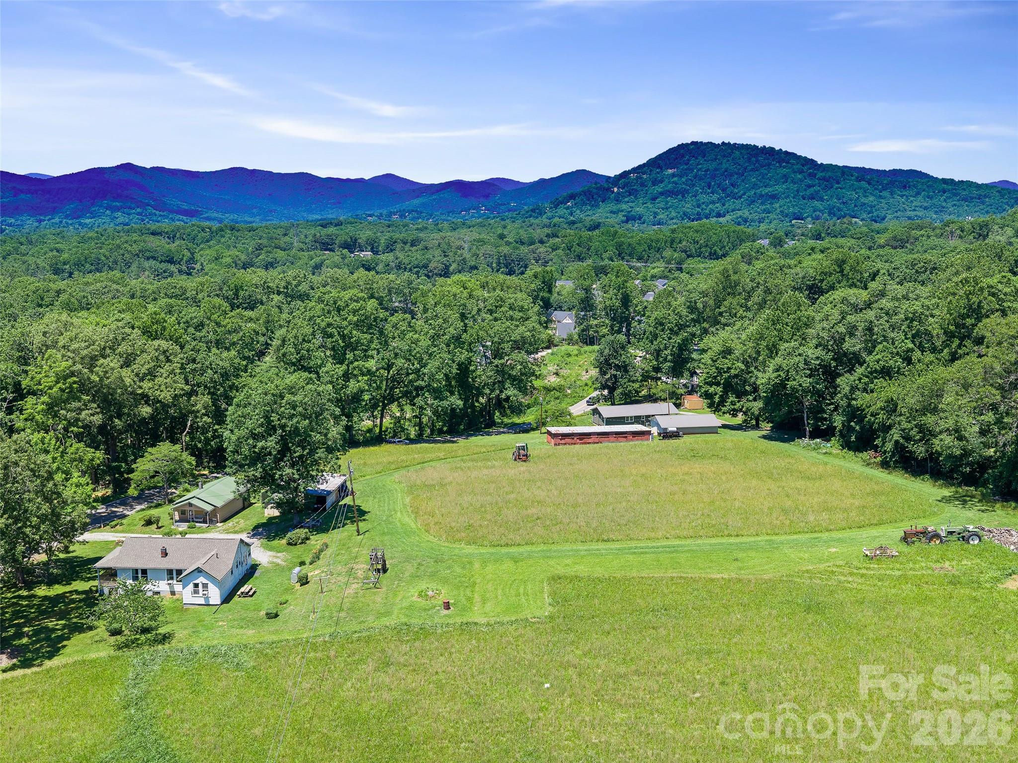 1115, 1125, 1127 Glenn Bridge Road SE — Arden