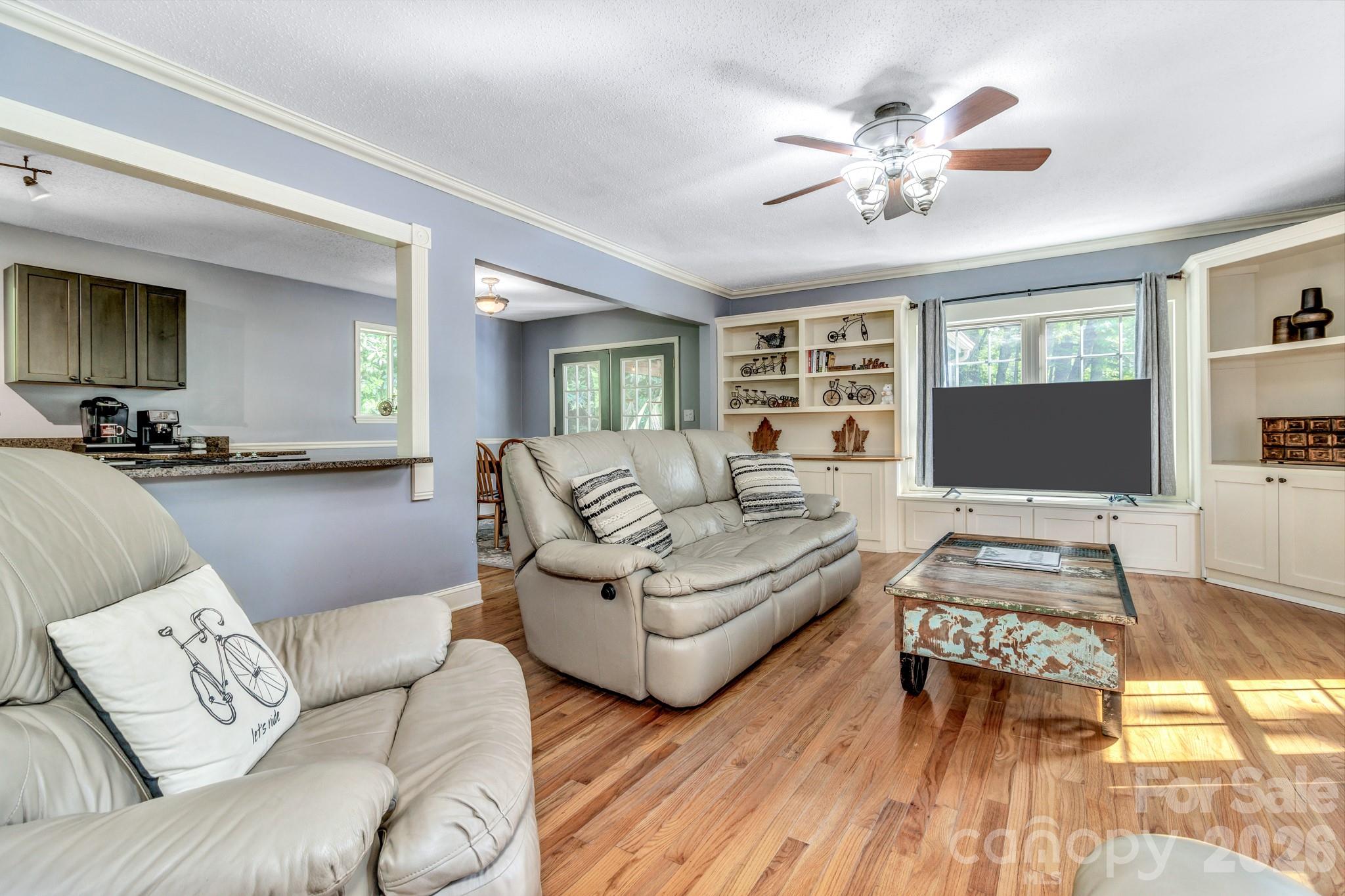 125 Hondah Boulevard — Brevard