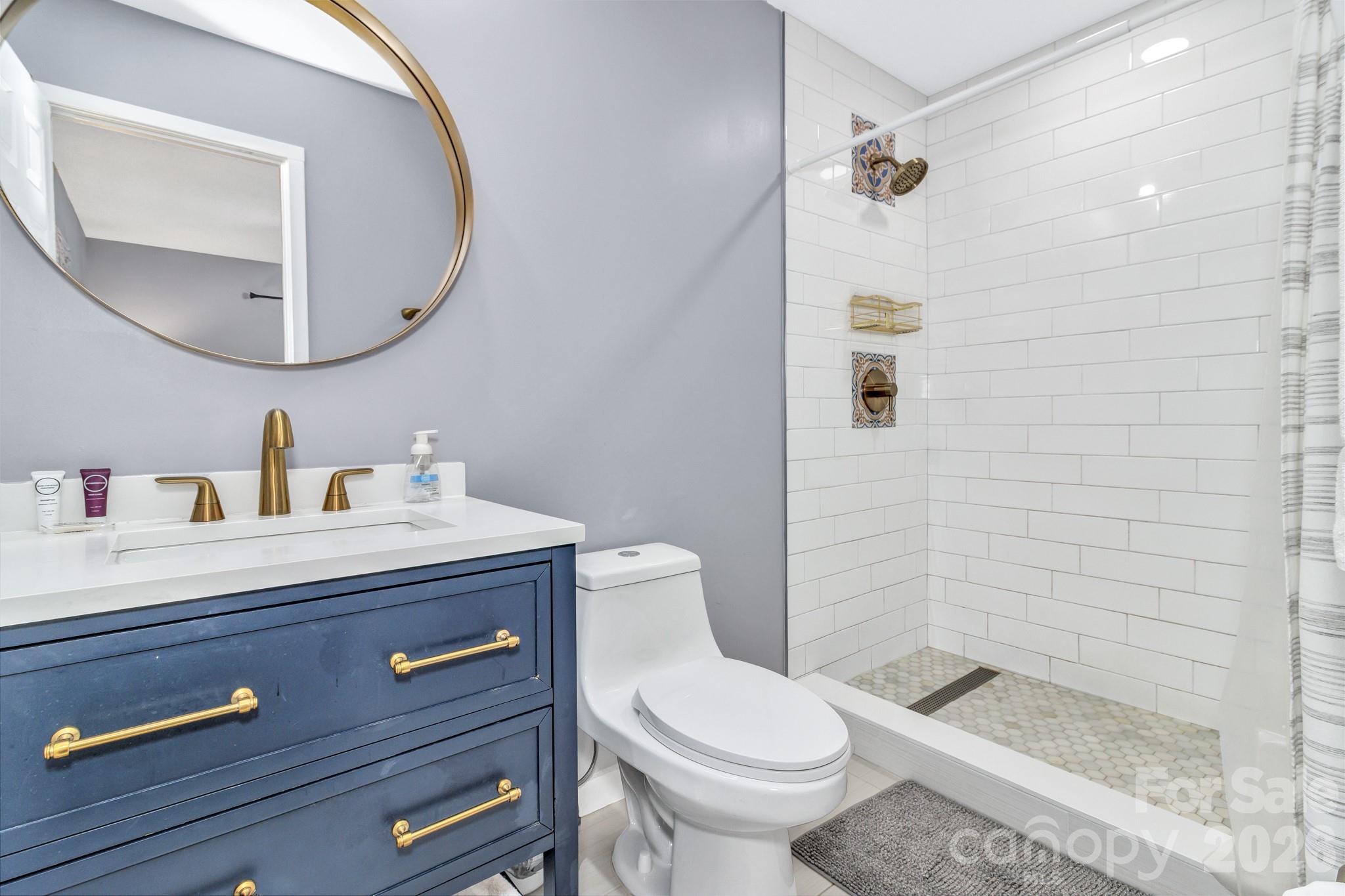 125 Hondah Boulevard — Brevard
