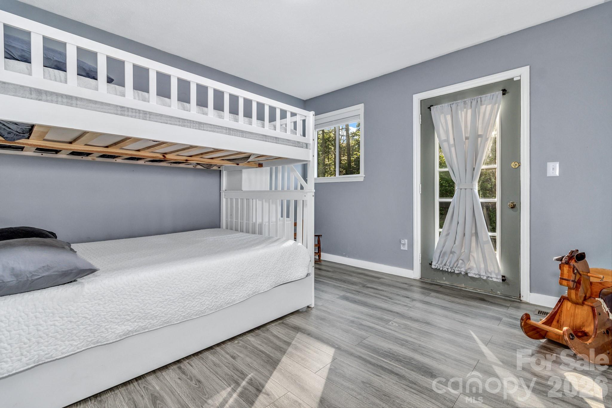 125 Hondah Boulevard — Brevard