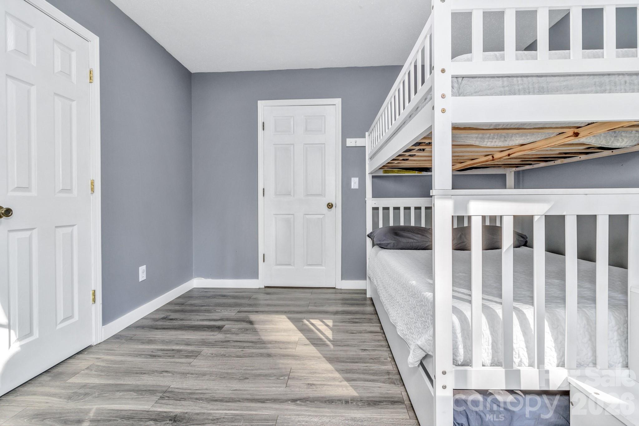 125 Hondah Boulevard — Brevard
