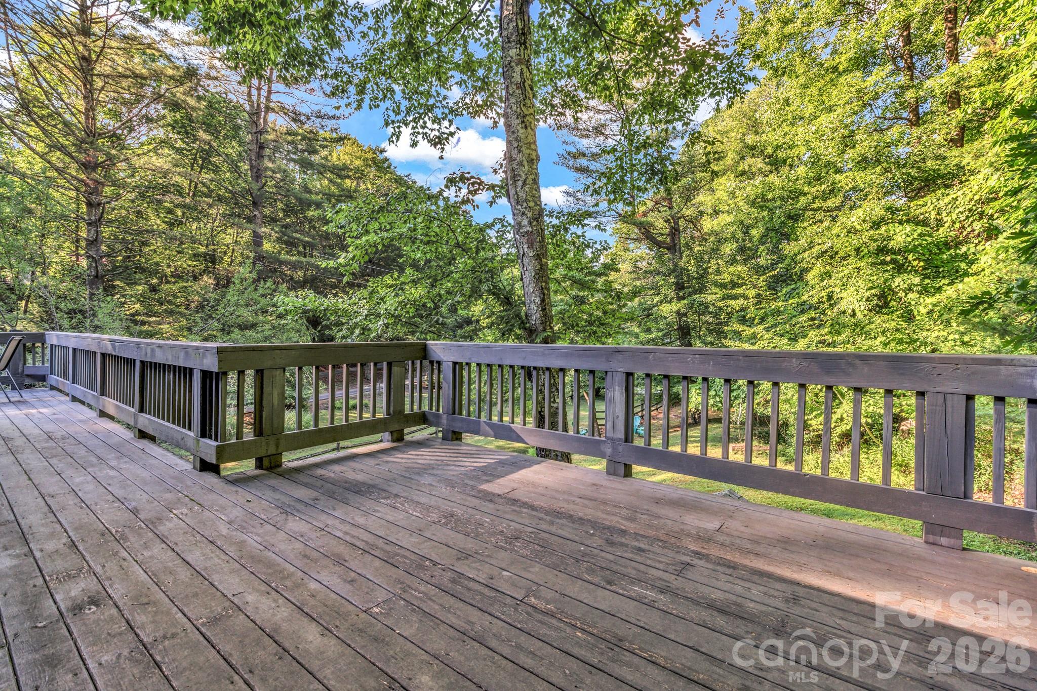 125 Hondah Boulevard — Brevard