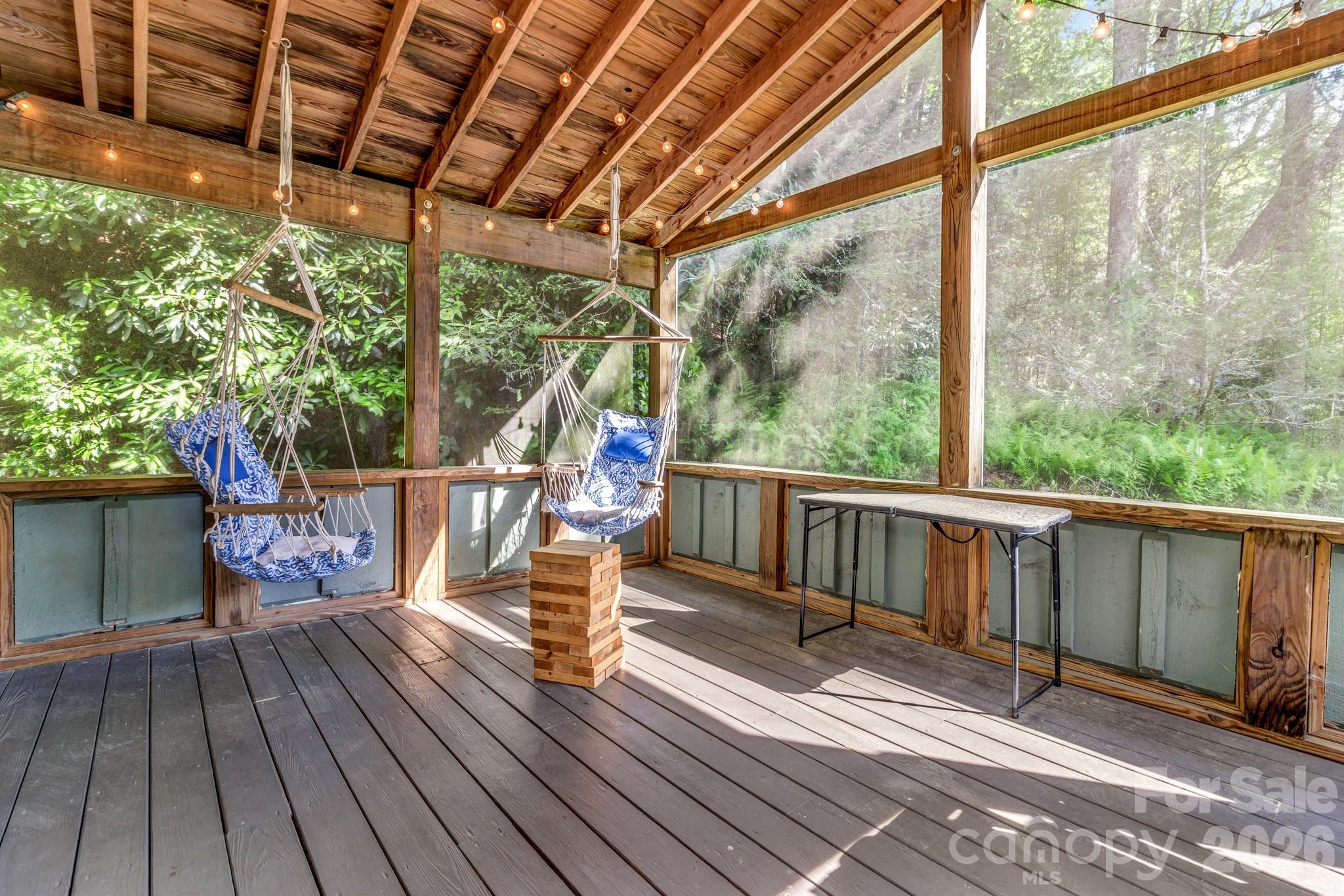 125 Hondah Boulevard — Brevard