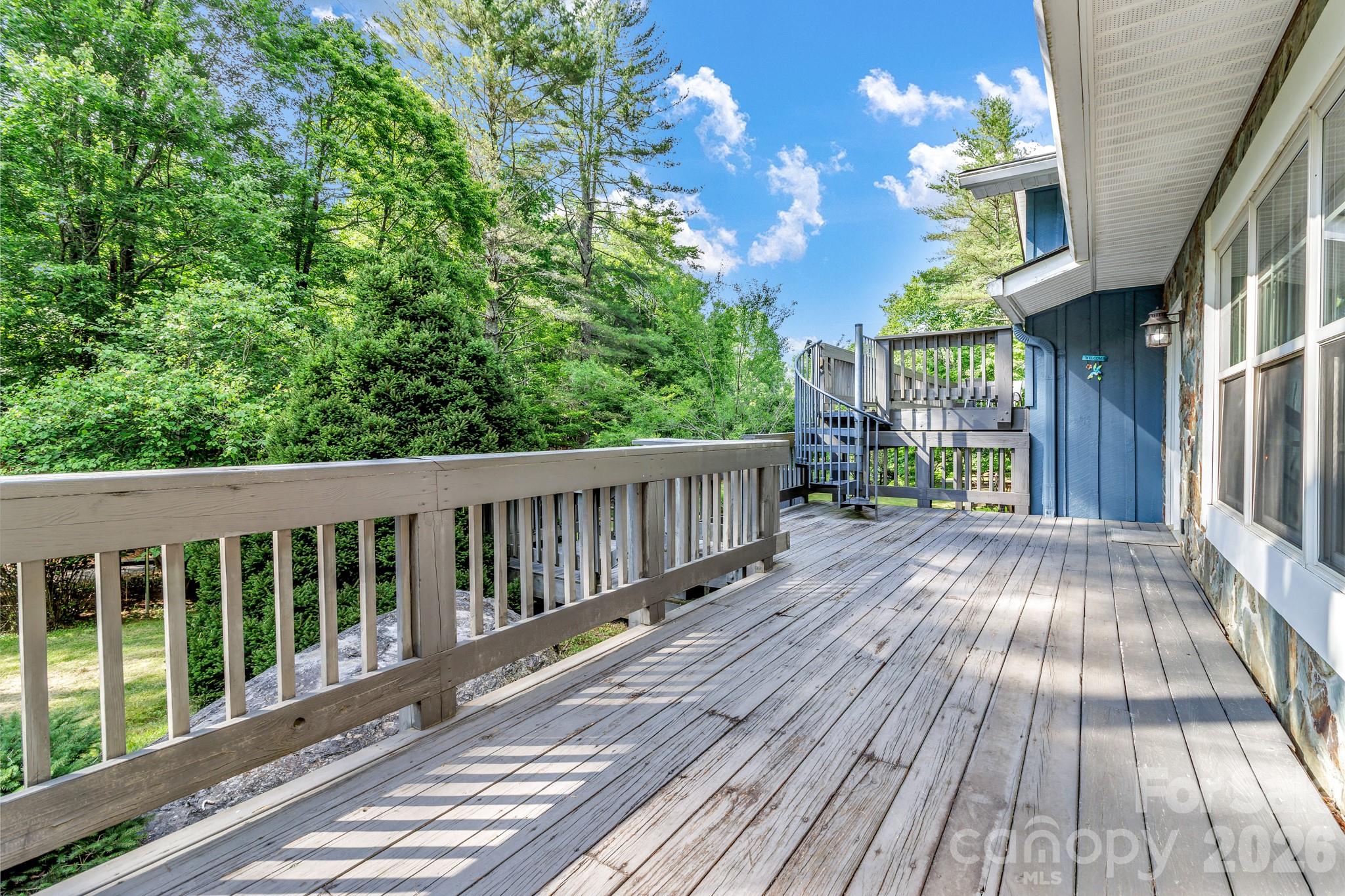 125 Hondah Boulevard — Brevard