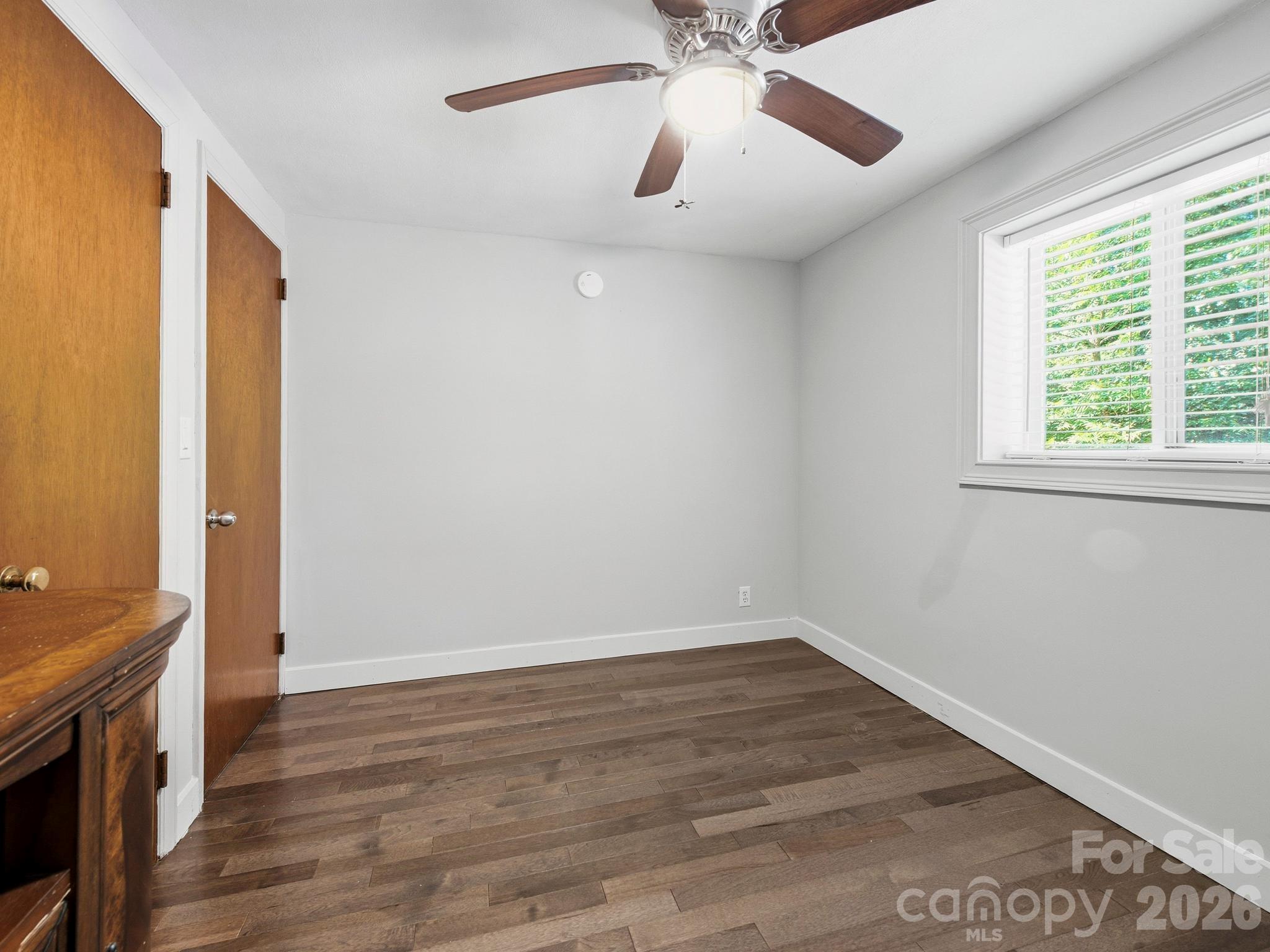 425 Lyndhurst Drive — Hendersonville