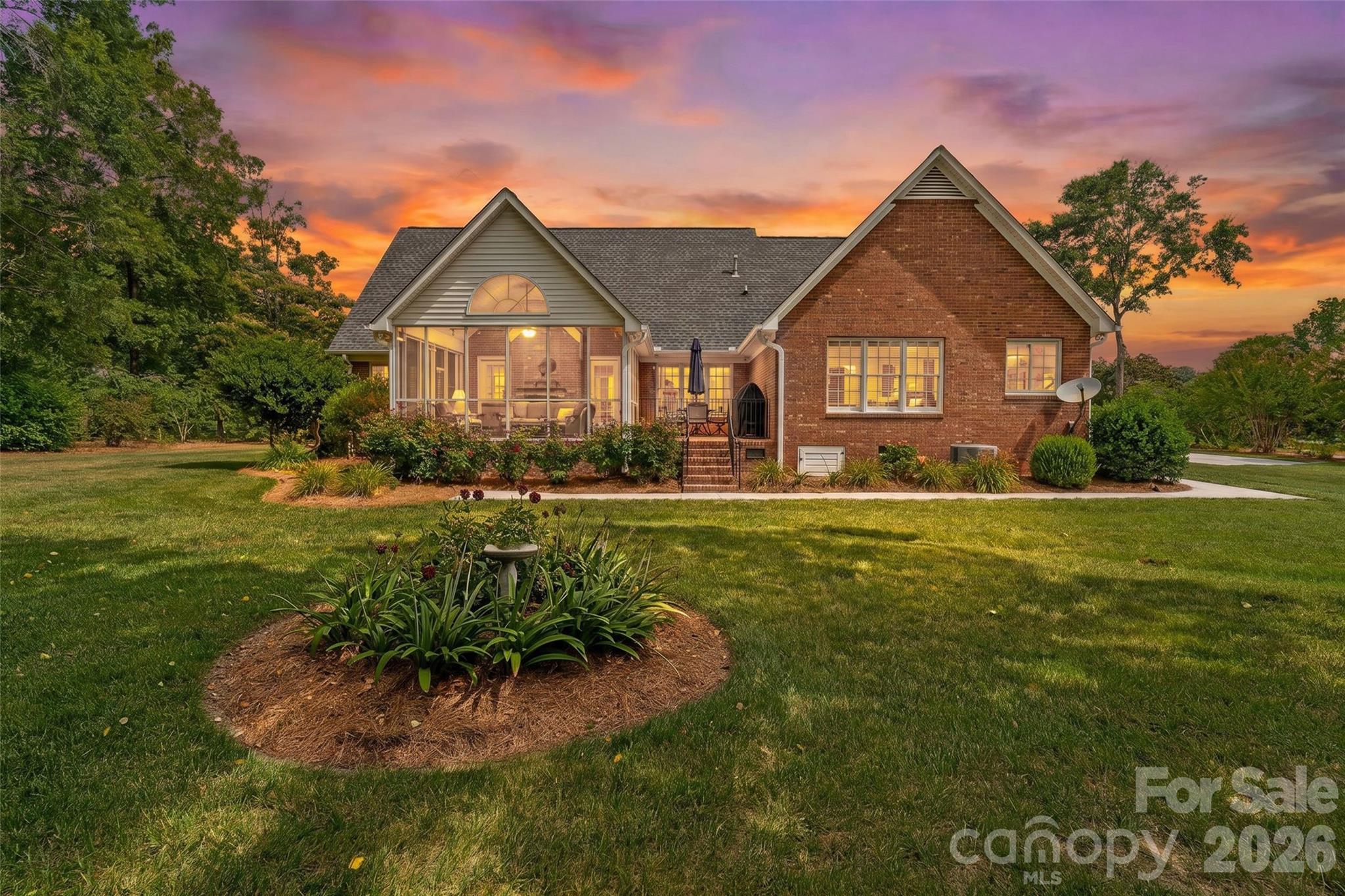 1135 Hunter Trail Court — Rock Hill