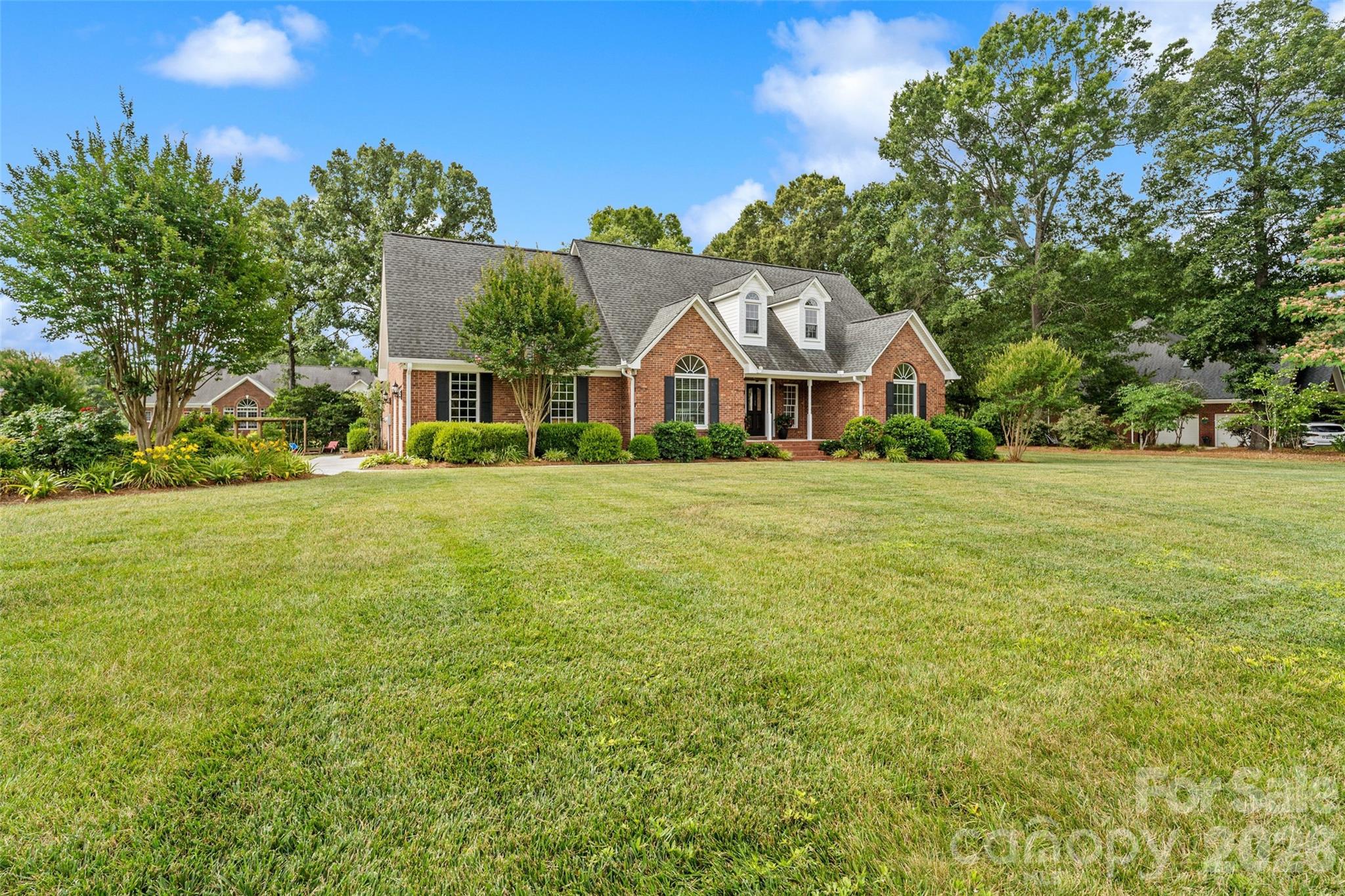 1135 Hunter Trail Court — Rock Hill