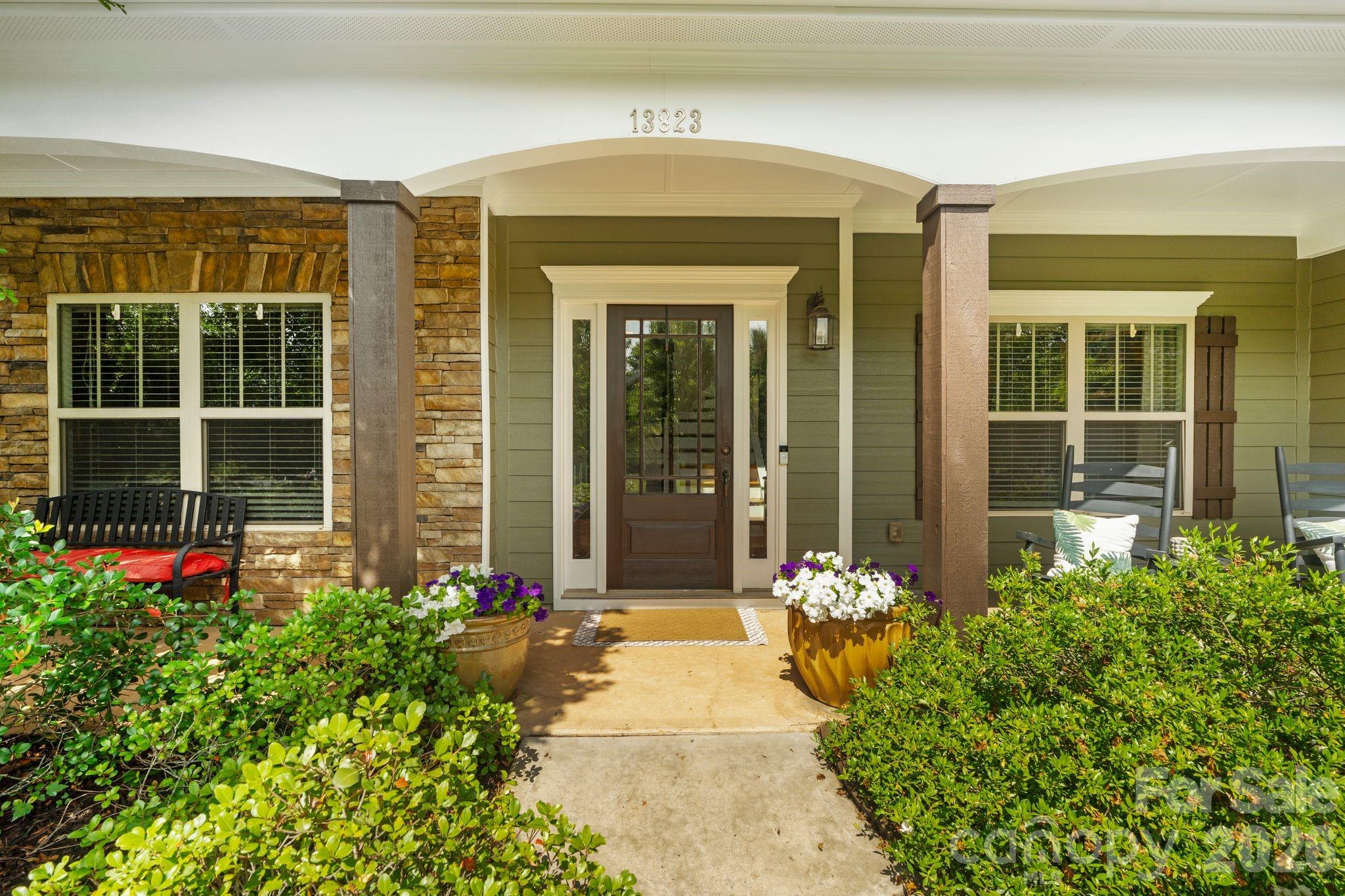 13823 Lawther Road — Huntersville