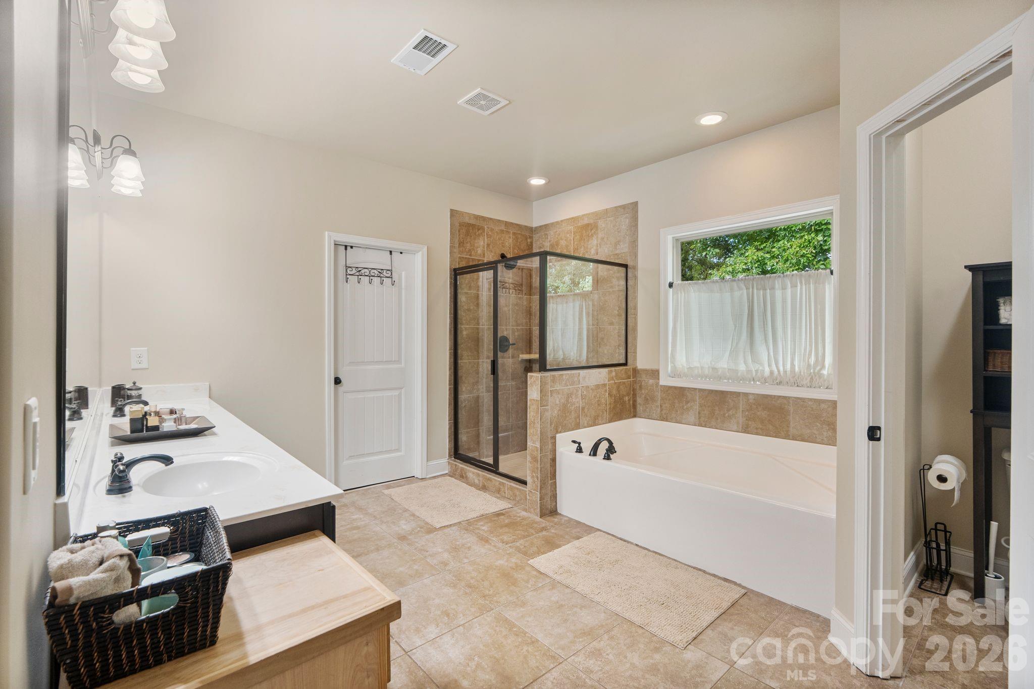 13823 Lawther Road — Huntersville