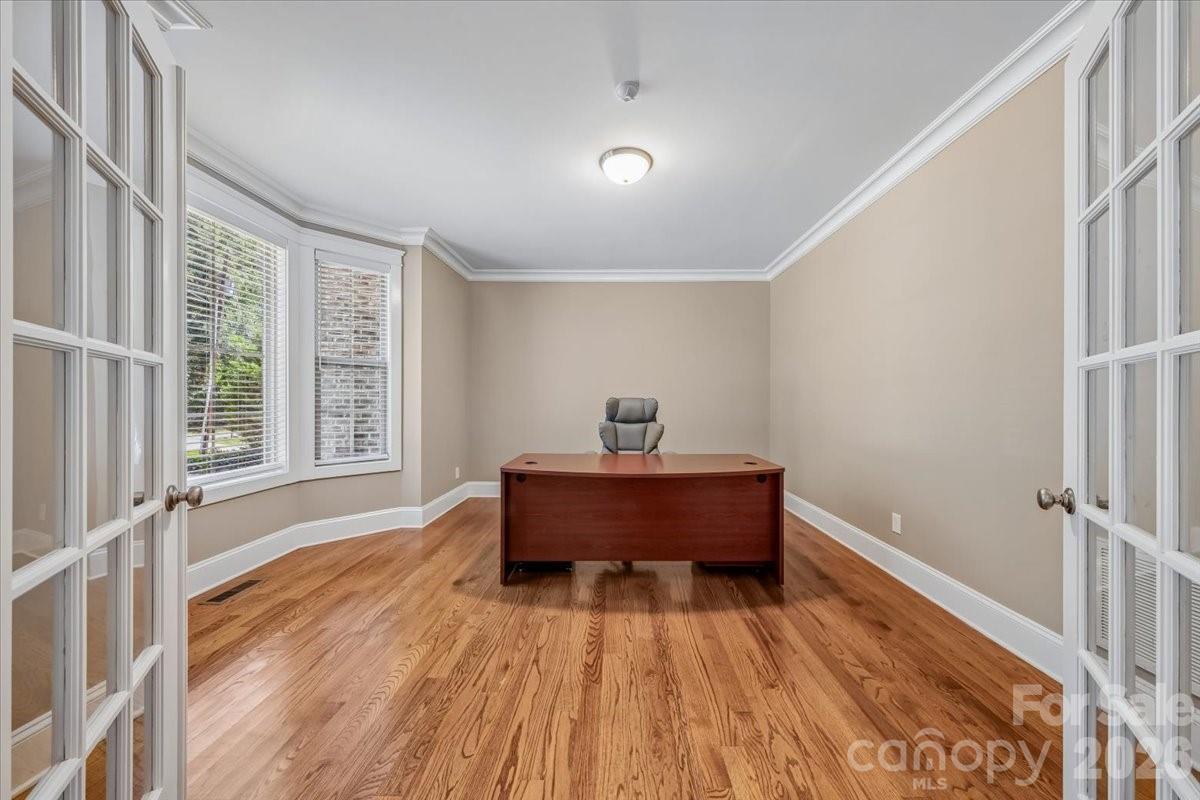 836 Elizabeth Lane — Matthews