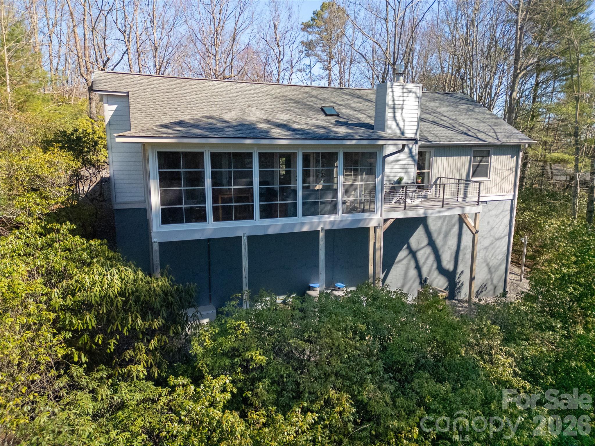 552 Kanasgowa Drive — Brevard