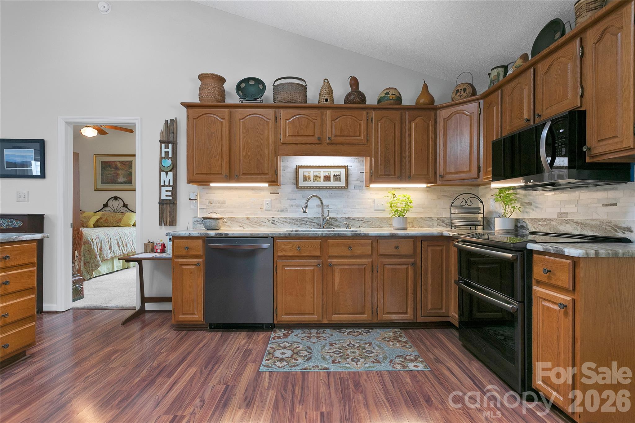 552 Kanasgowa Drive — Brevard