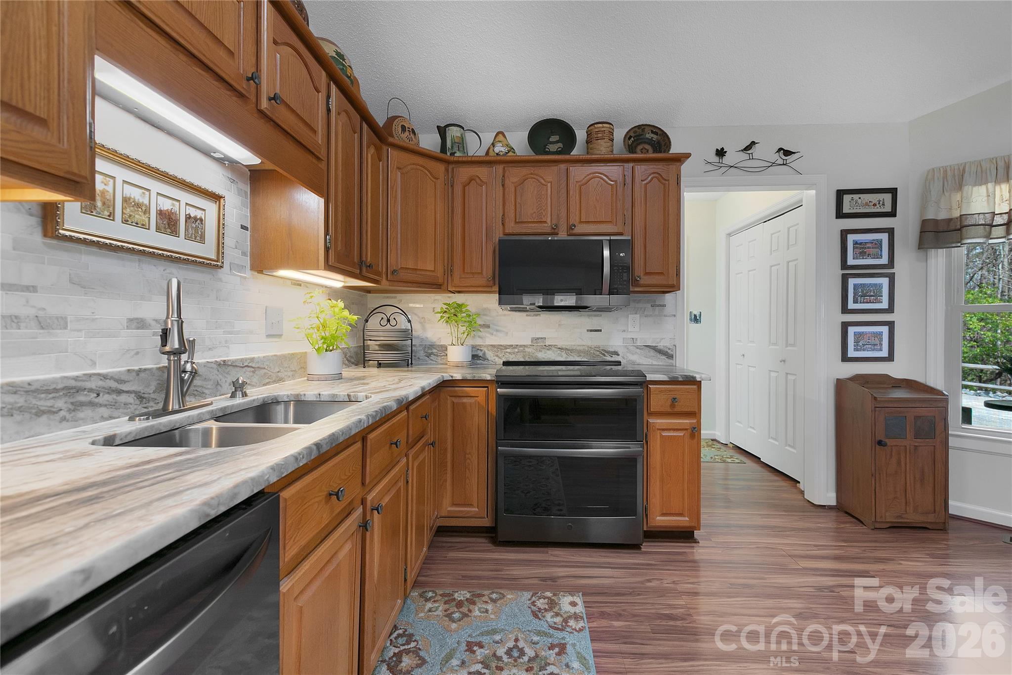 552 Kanasgowa Drive — Brevard