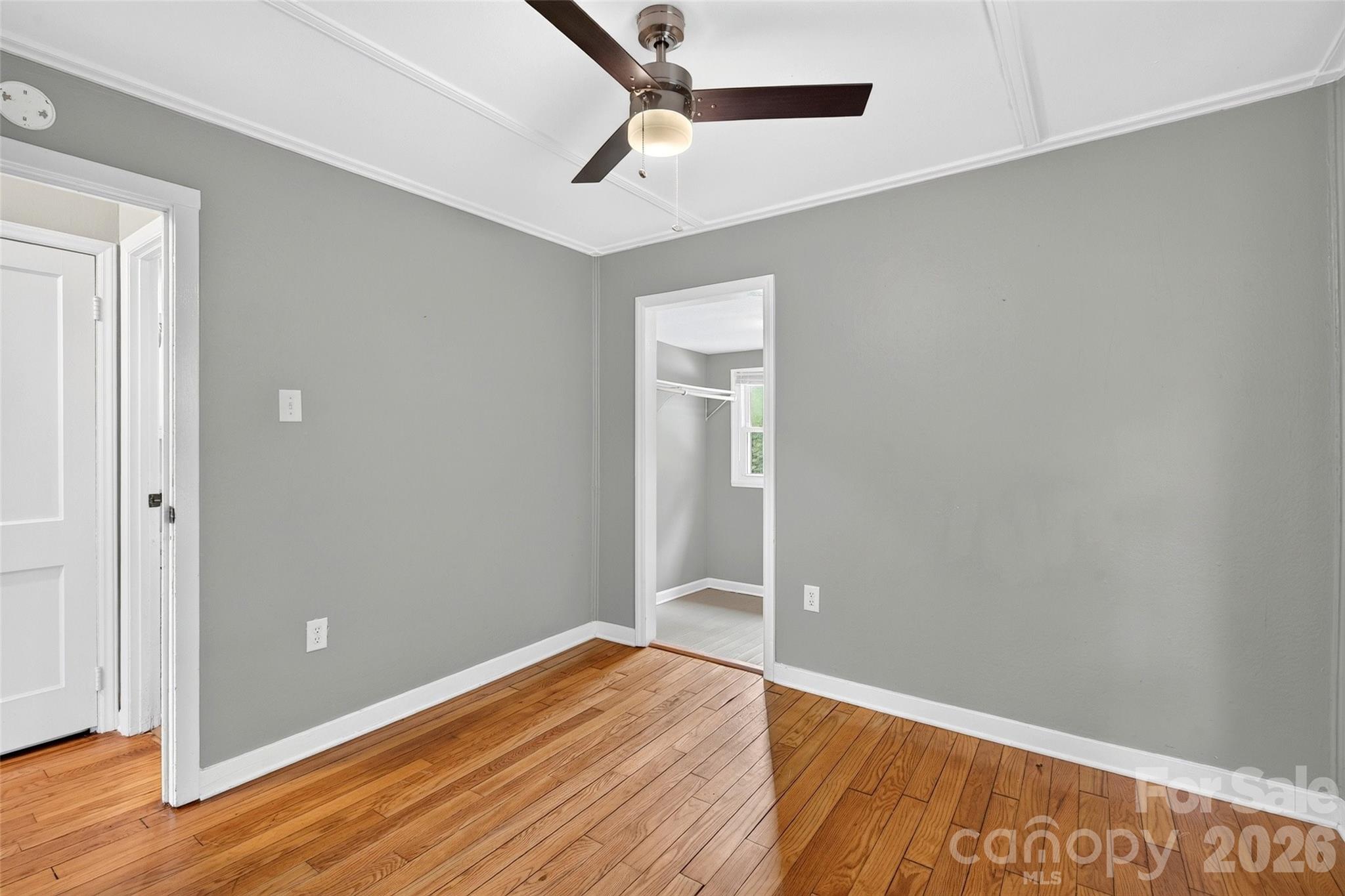469 Kenilworth Road — Asheville