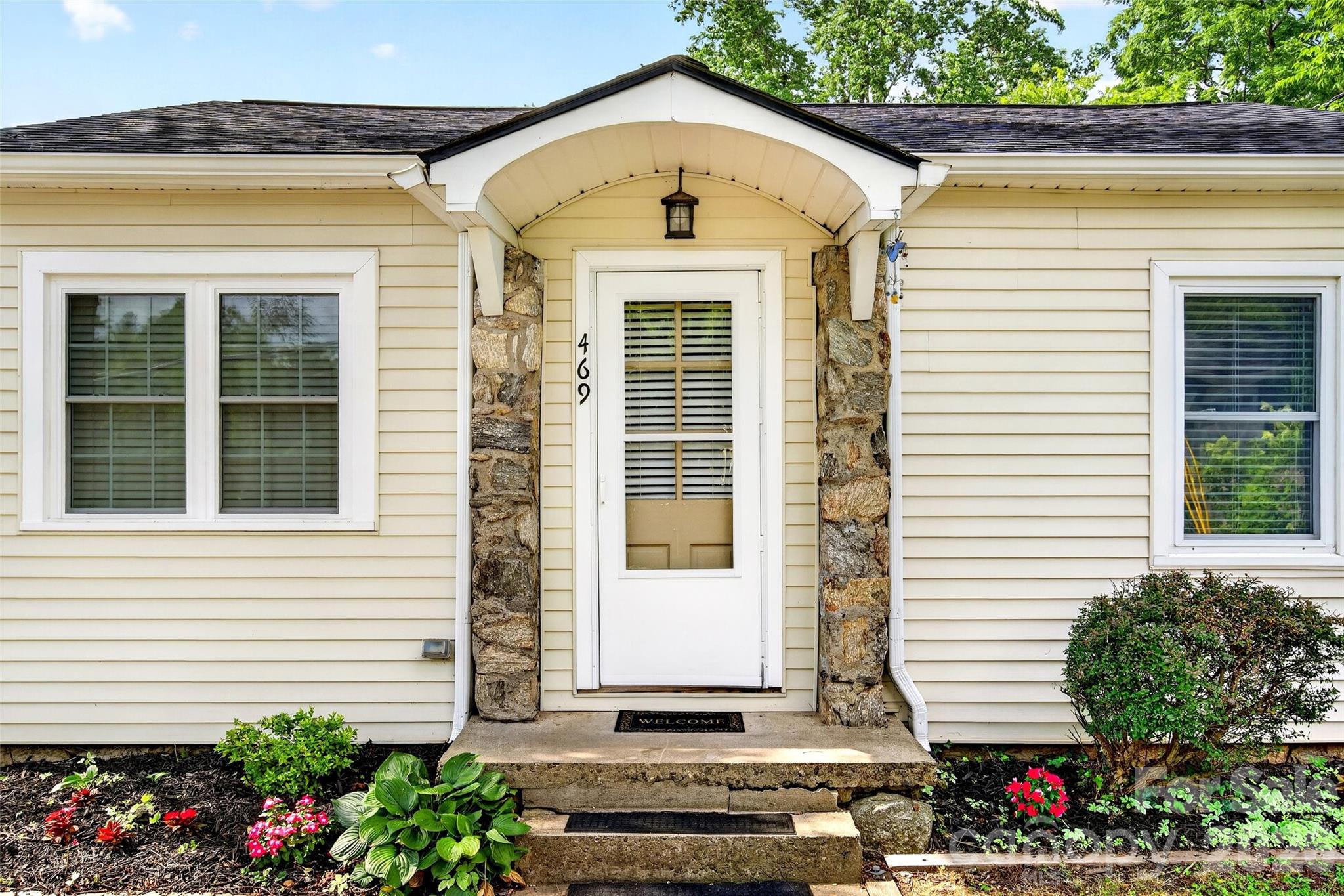 469 Kenilworth Road — Asheville